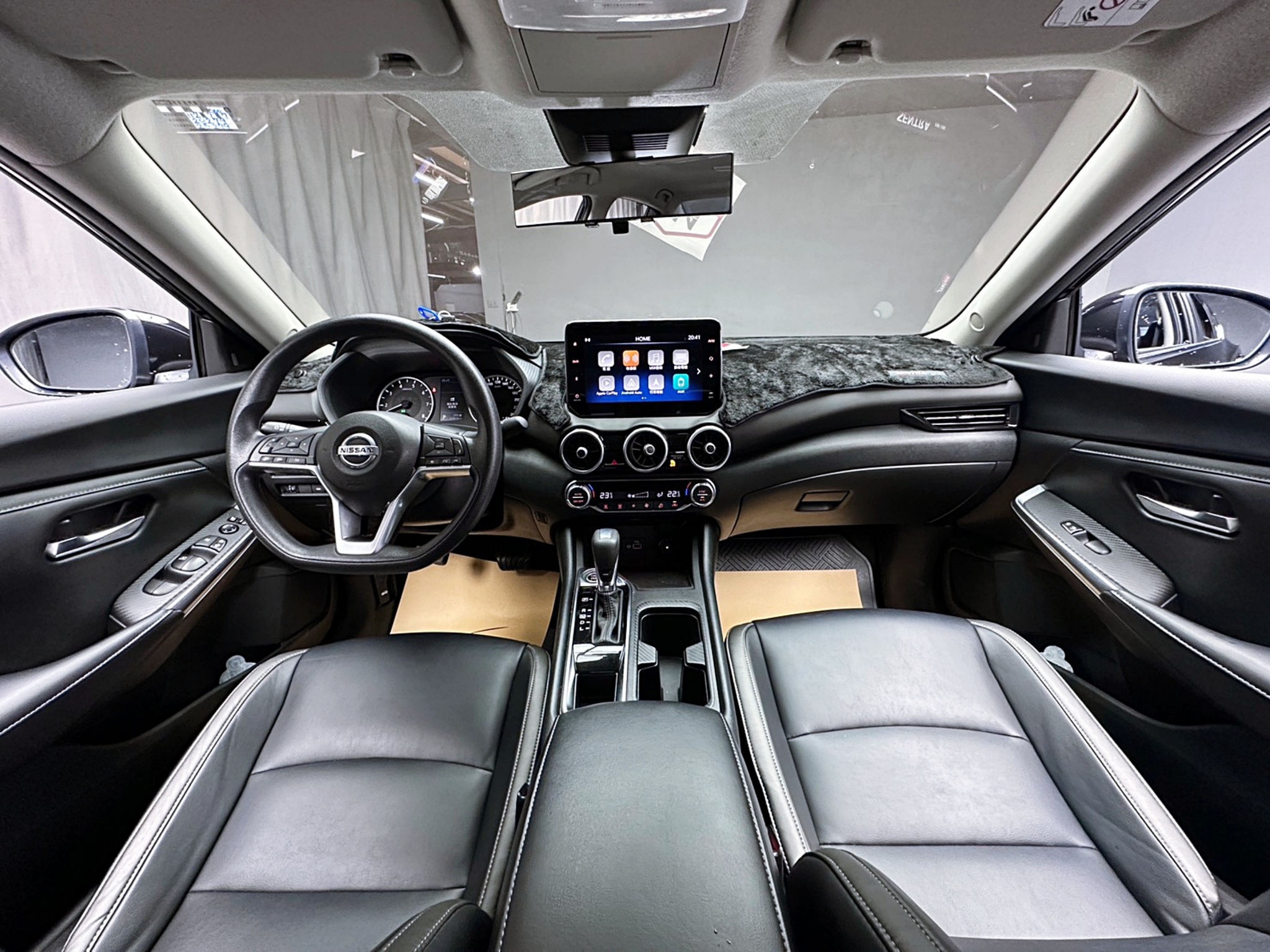 🔥2021 新款 Sentra 1.6 尊爵版 環景 ACC跟車 新車保固 🔥(103)【 阿龍中古車 0968-691-205】★父親節特惠好禮雙重奏✔️饗食天堂餐券4張+✔️開運888紅包★  第4張相片
