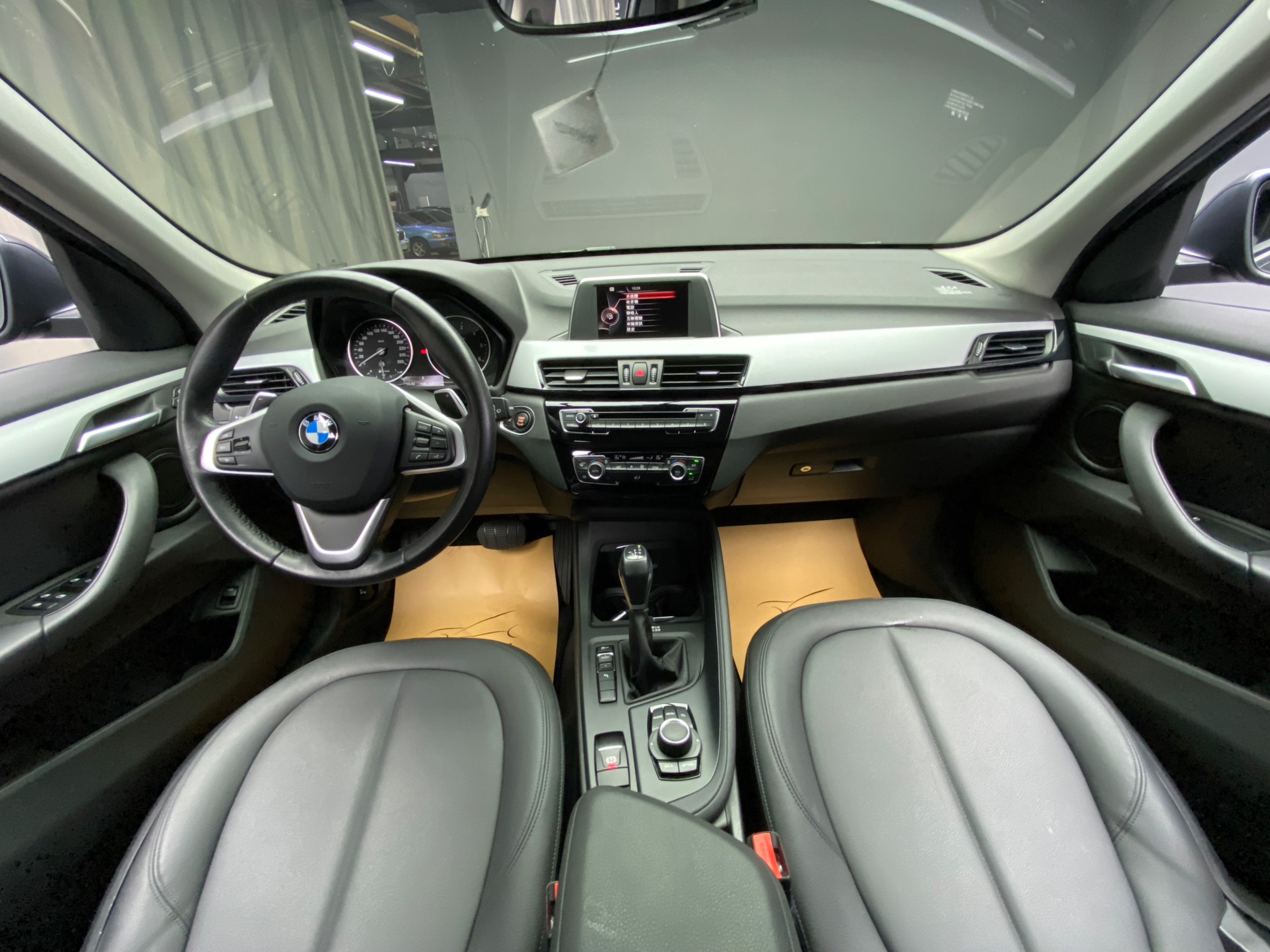 🔥2016 F48 BMW X1 sDrive 18d 柴油 電尾門 🔥(260)【 阿龍中古車 0968-691-205】★父親節特惠好禮雙重奏✔️饗食天堂餐券4張+✔️開運888紅包★  第4張相片