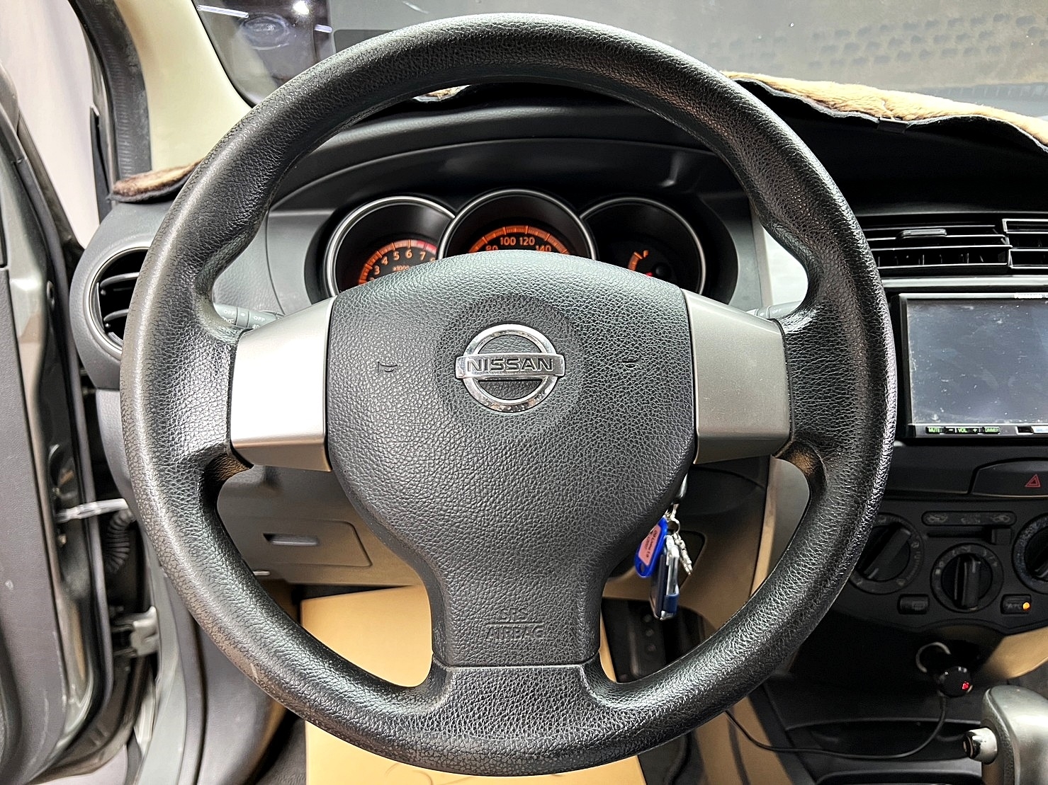 超便宜 🔥 2009 樂威娜 Livina S版 抬顯 倒車影像 🔥(202)【 阿龍中古車 0968-691-205】★父親節特惠好禮雙重奏✔️饗食天堂餐券4張+✔️開運888紅包★  第6張相片