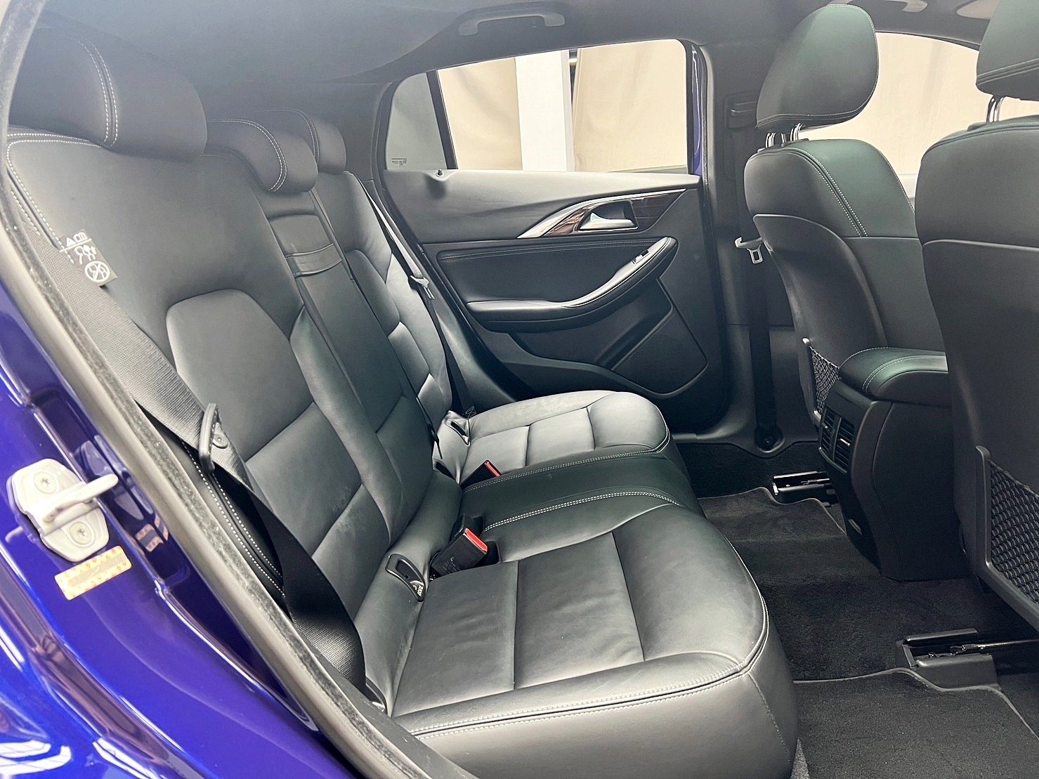 獨特 雙生車 🔥2016 Q30 風尚版 全景天窗 ACC跟車 環景 🔥(155)【 阿龍中古車 0968-691-205】★父親節特惠倒數中✔️饗食天堂餐券4張+✔️開運888紅包★  第8張相片