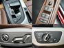 🔥 2017式 B9 Audi A4 Luxury 數位儀表 氣氛燈 RS前包圍 🔥(256)【 阿龍中古車 0968-691-205】★父親節特惠倒數中✔️饗食天堂餐券4張+✔️開運888紅包★  第7張縮圖