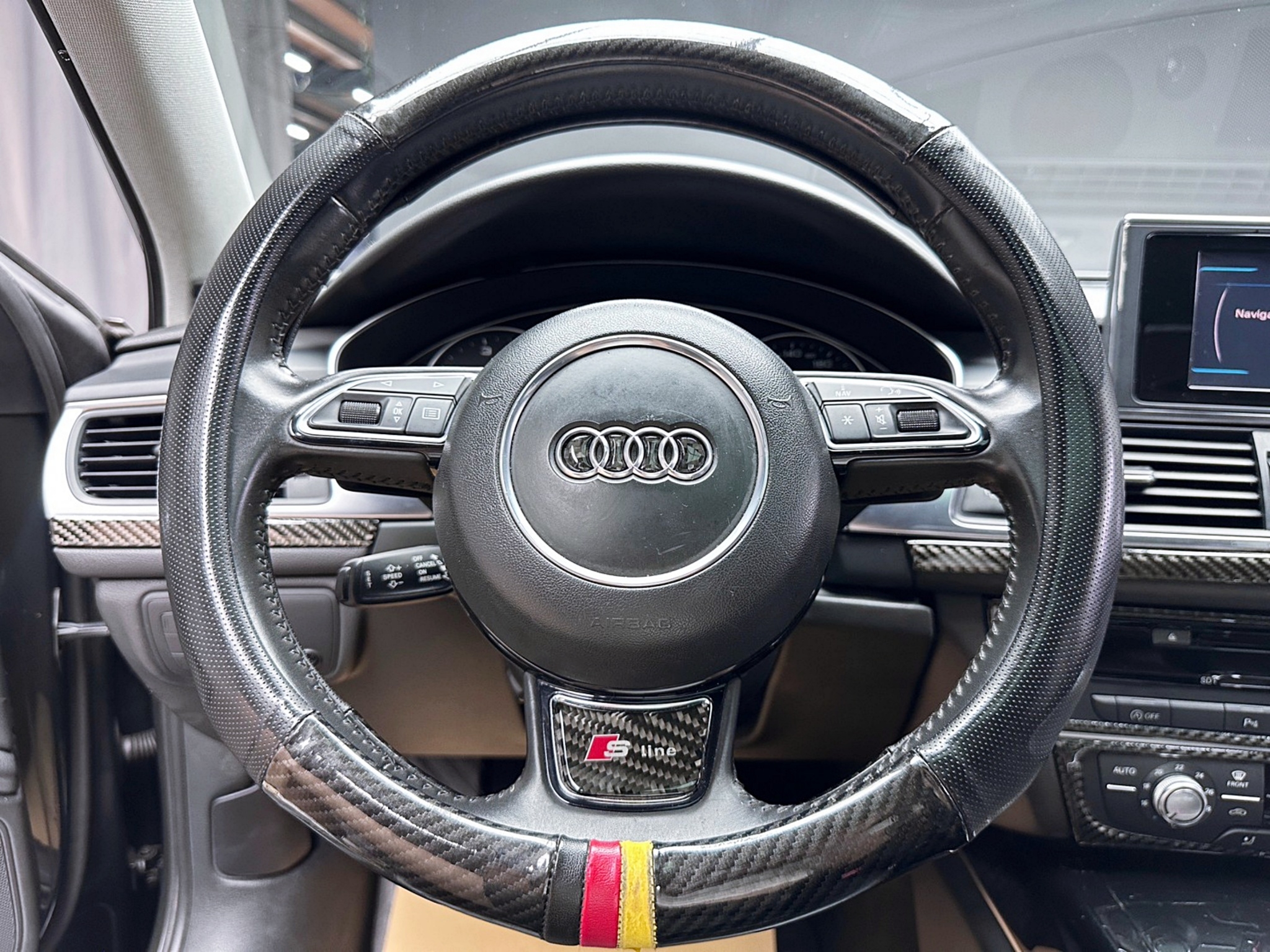 🔥2014式 奧迪 A6 Sedan 2.0 35TDI 柴油 天窗 電尾門 排氣閥門 🔥(256)【 阿龍中古車 0968-691-205】  第6張相片