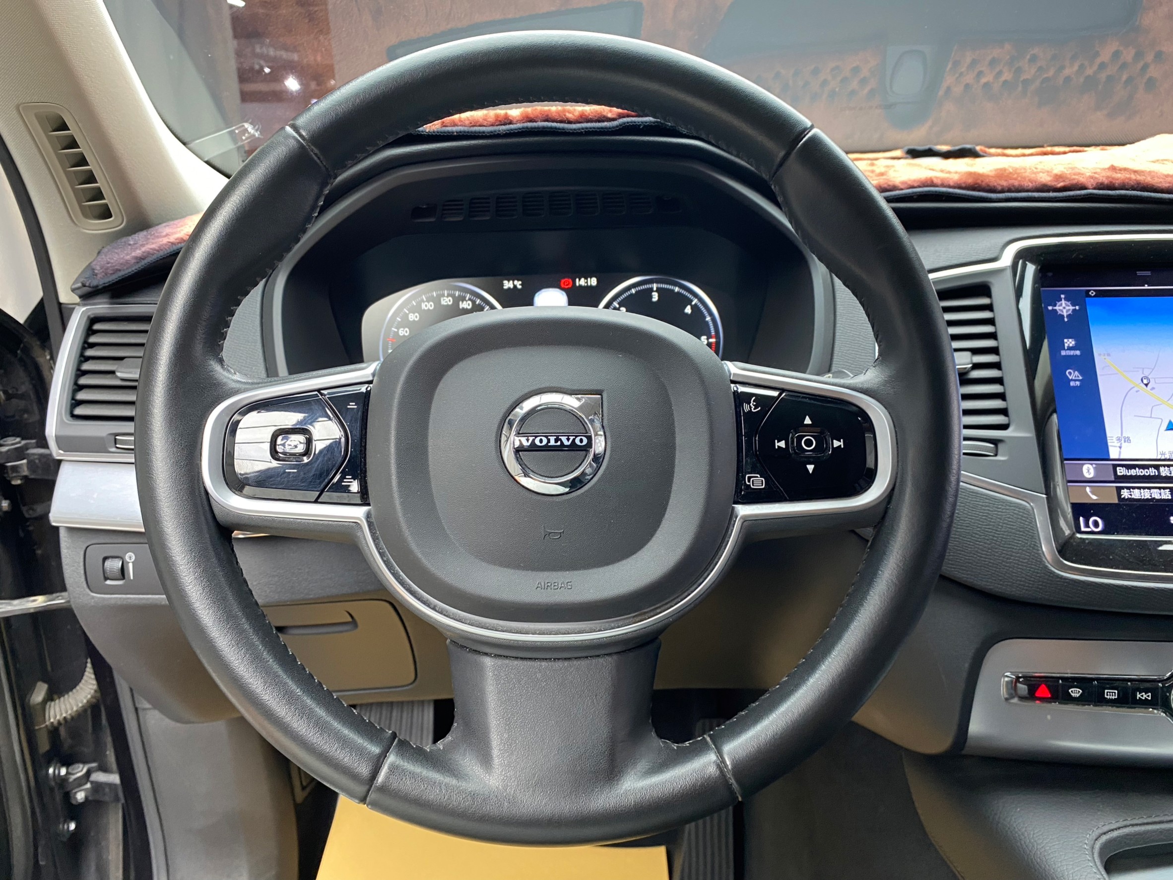 🔥2018 XC90 D5 Momentum 柴油 七人座 數位儀表 跟車 低里程 🔥(128)【 阿龍中古車 0968-691-205】  第5張相片
