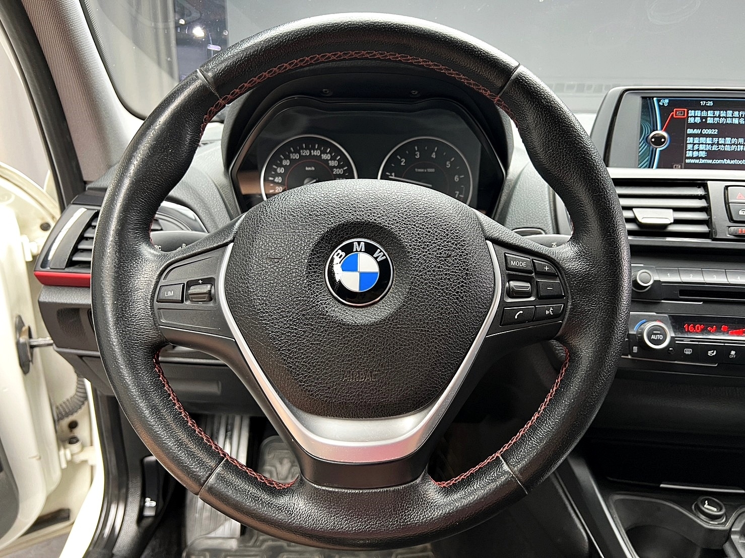 🔥2013 F20 BMW 118i Sport Line 賽道 小鋼炮 🔥(077)【 阿龍中古車 0968-691-205】  第5張相片