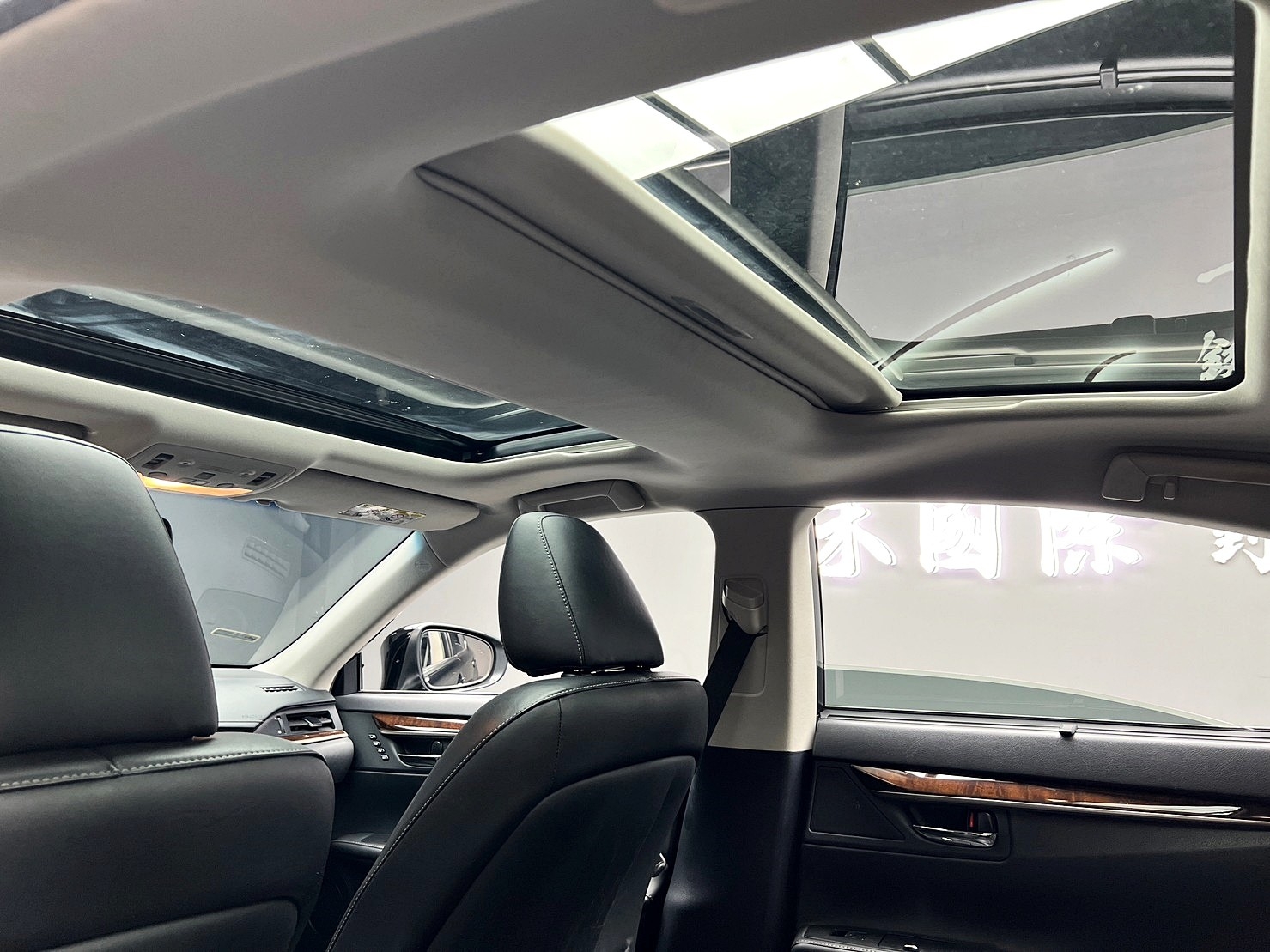 🔥2015 Lexus 第六代改款 ES350 旗艦版 V6 天窗 電動通風椅 🔥(158)【 阿龍中古車 0968-691-205】  第3張相片
