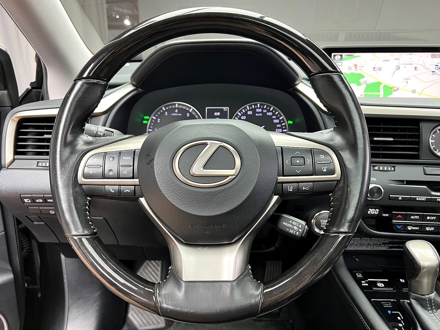 🔥2018式 LEXUS RX350 旗艦版 大滿配 ML音響 無線充電 🔥(244)【 阿龍中古車 0968-691-205】元禾國際 新北最大車庫 實車實價 認證車  第5張相片