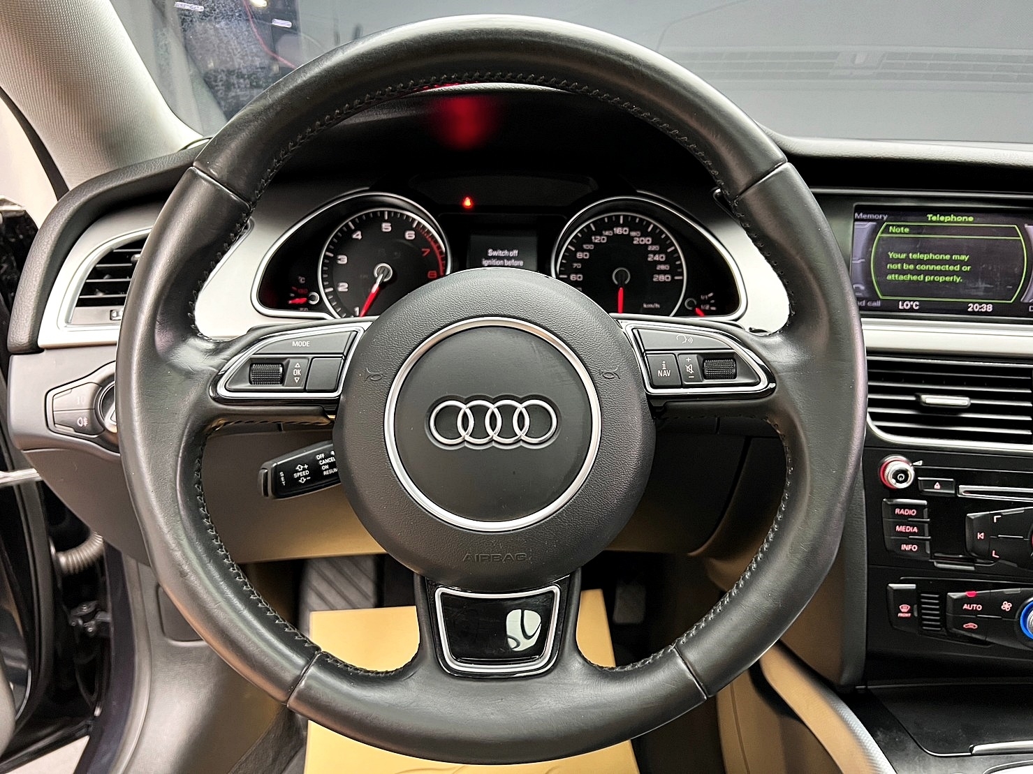 🔥2013 奧迪 AUDI A5 Sportback 2.0 TFSI quattro 五門 四驅 斜背 🔥(006)【 阿龍中古車 0968-691-205】元禾國際 新北最大車庫 實車實價 認證車  第5張相片