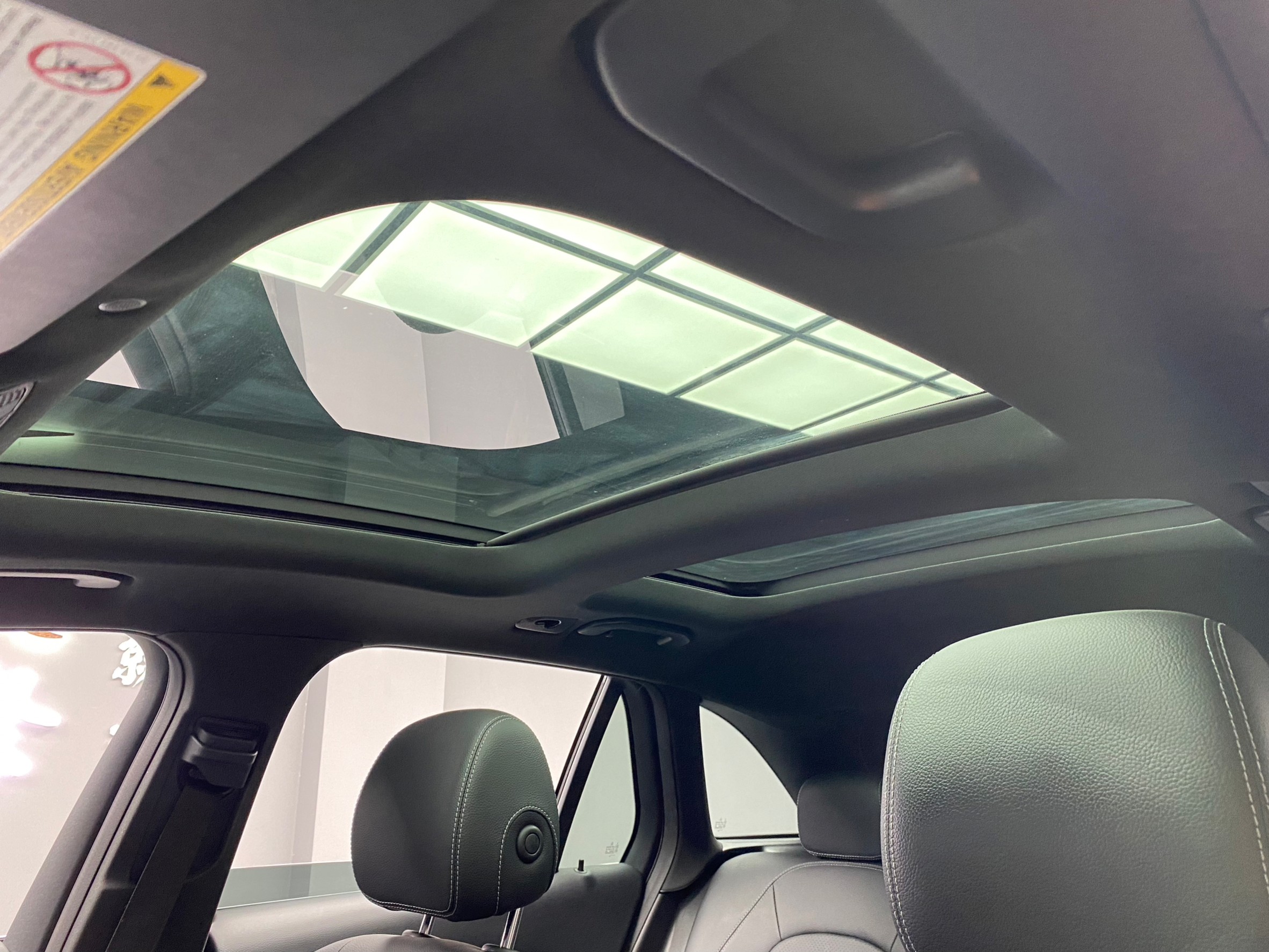 🔥2020 小改款 X253 BENZ GLC300 4MATIC ACC跟車 環景 CarPlay 氣氛燈 🔥(125)【 阿龍中古車 0968-691-205】元禾國際 新北最大車庫 實車實價 認證車  第4張相片