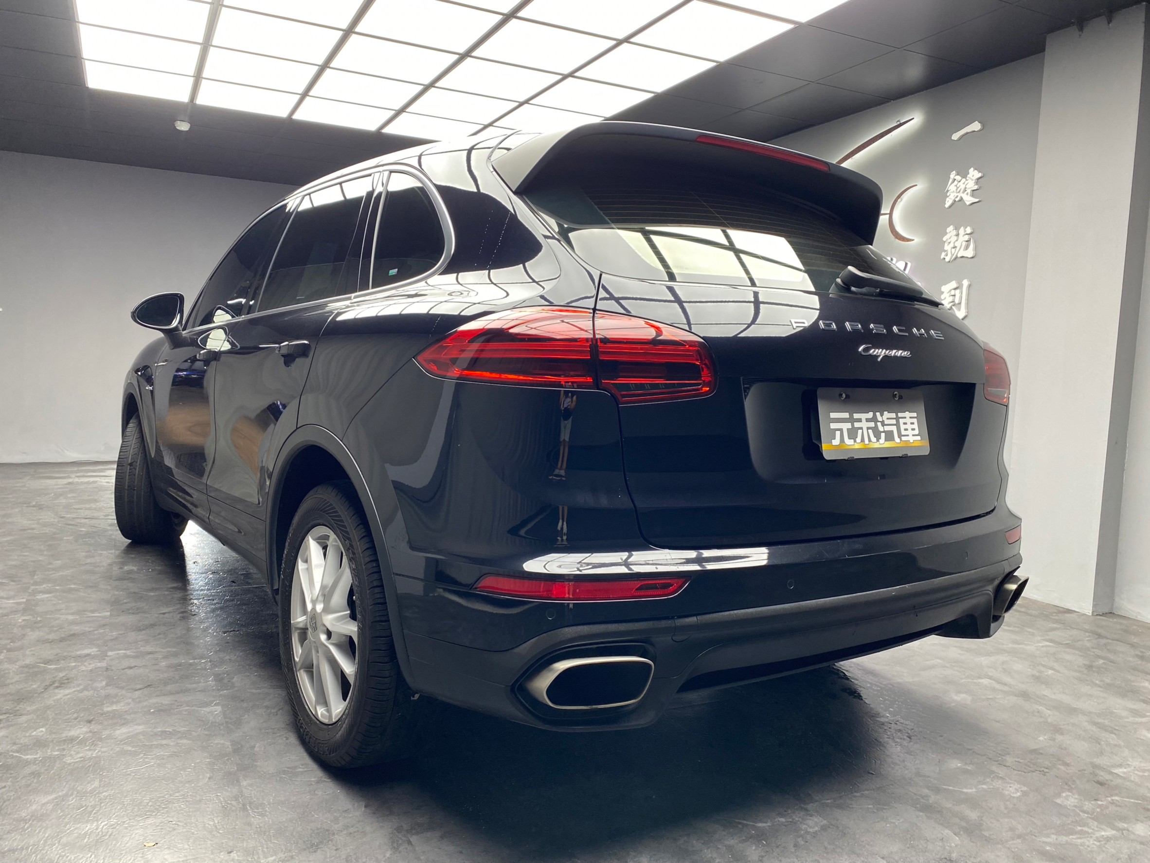 🔥2015 保時捷 凱燕 Porsche Cayenne Diesel 3.0d  二代小改款 柴油 低里程 🔥(244)【 阿龍中古車 0968-691-205】元禾國際 新北最大車庫 實車實價 認證車  第7張相片