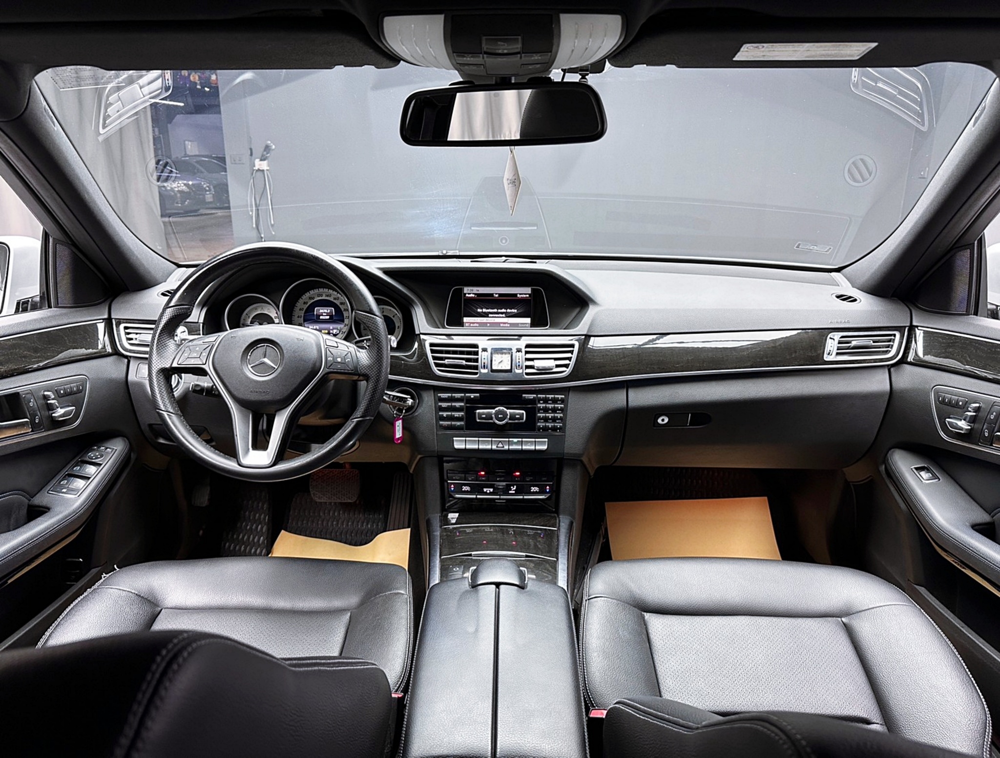 🔥2013 W212 小改款 Benz E220 CDI 雙電動記憶椅 🔥(058)【 阿龍中古車 0968-691-205】元禾國際 新北最大車庫 實車實價 認證車  第4張相片