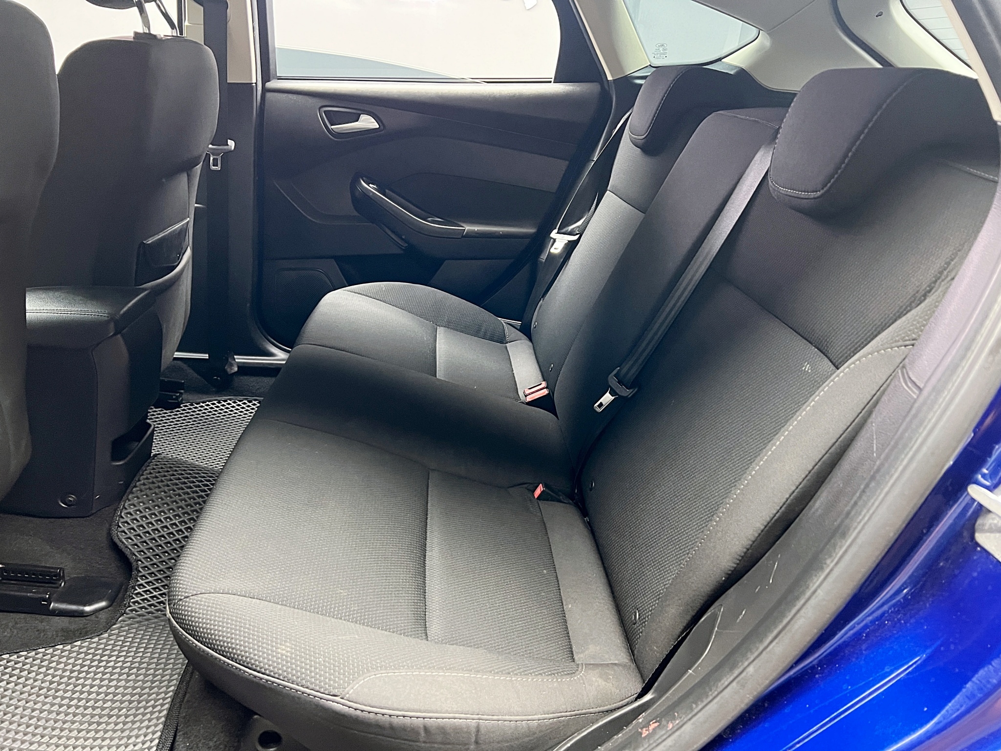 🔥2016 FORD Focus 5D EcoBoost 180 汽油時尚型 🔥(034)【 阿龍中古車 0968-691-205】元禾國際 新北最大車庫 實車實價 認證車  第2張相片