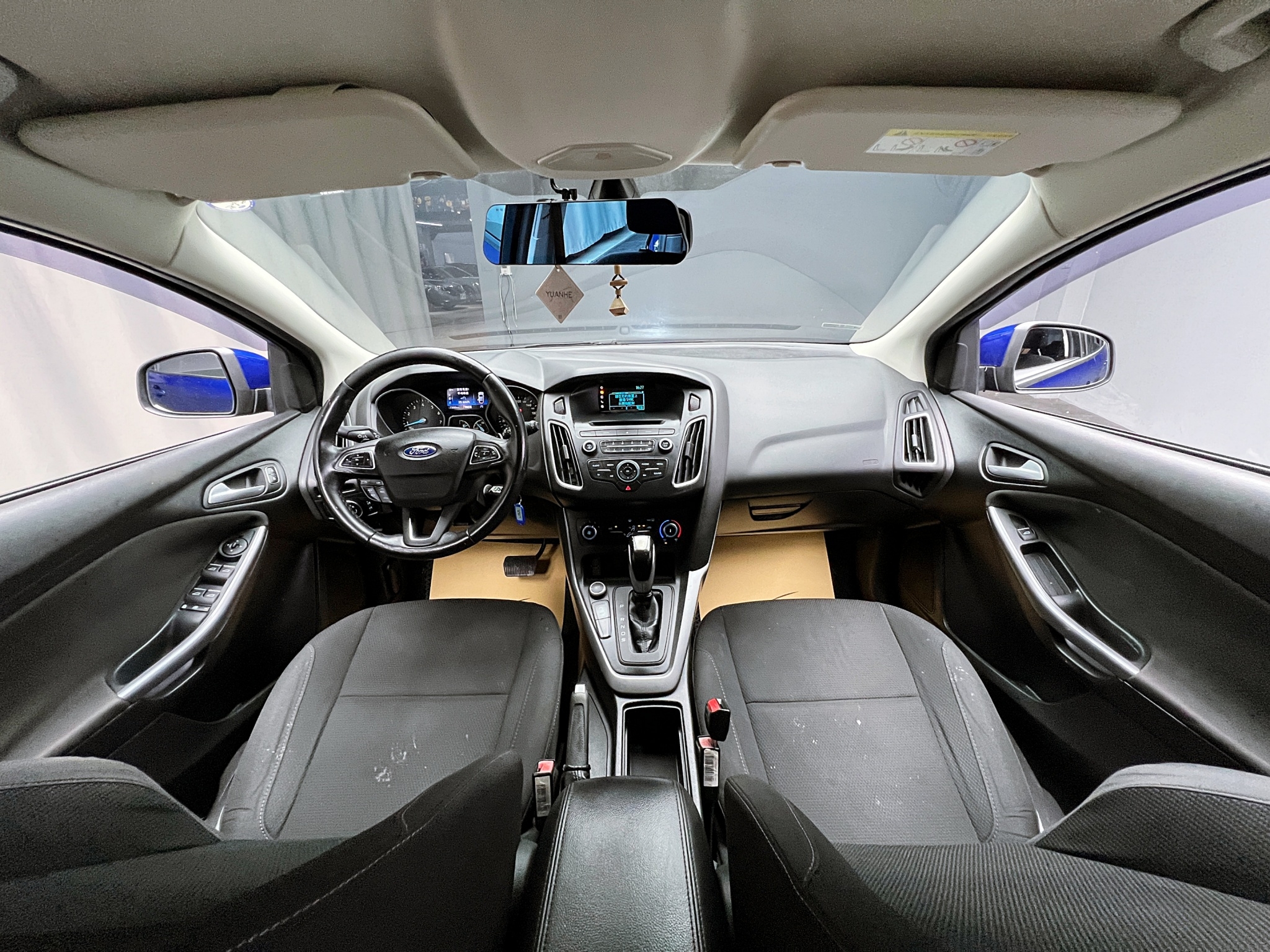 🔥2016 FORD Focus 5D EcoBoost 180 汽油時尚型 🔥(034)【 阿龍中古車 0968-691-205】元禾國際 新北最大車庫 實車實價 認證車  第3張相片