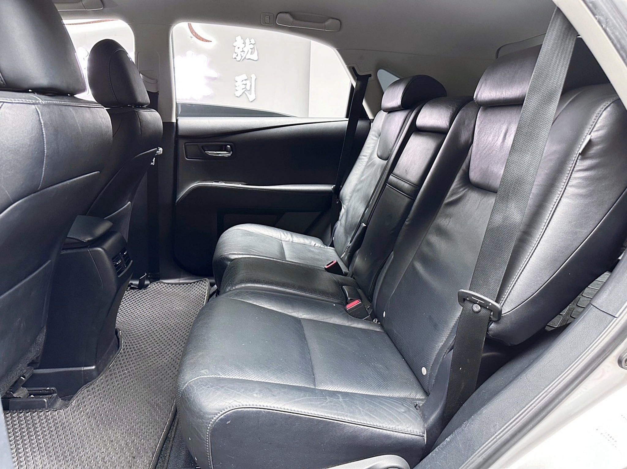 🔥2014式 Lexus RX270 豪華版 電尾門 電動記憶椅 🔥(207)【 阿龍中古車 0968-691-205】元禾國際 新北最大車庫 實車實價 認證車  第3張相片