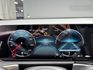 🔥2020 X247 Benz GLB250 4Matic 消光白貼膜 虛擬座艙 全景天窗 跟車 環景 氛圍燈 迎賓燈 直瀑式造型水箱 自動停車🔥(009【 阿龍中古車 0968-691-205】元禾國際 新北最大車庫 實車實價 認證車  第6張縮圖