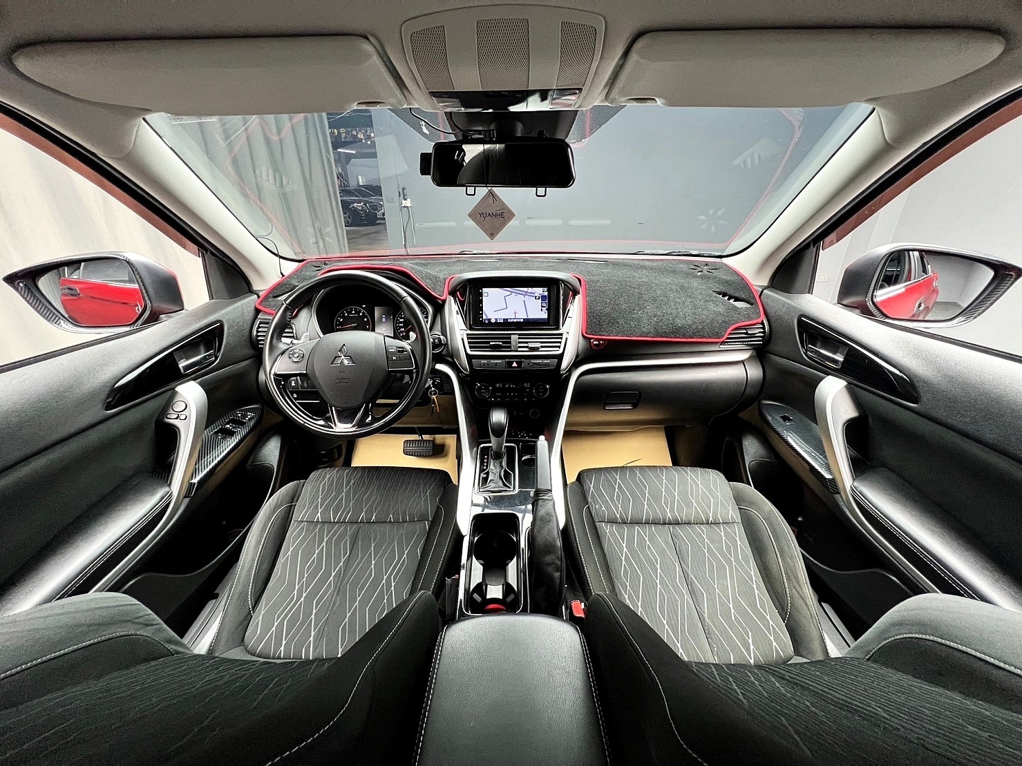 🔥2018 日蝕 Mitsubishi Eclipse Cross 傳奇型 環景 安卓機 低里程 🔥(110)【 阿龍中古車 0968-691-205】元禾國際 新北最大車庫 實車實價 認證車  第9張相片