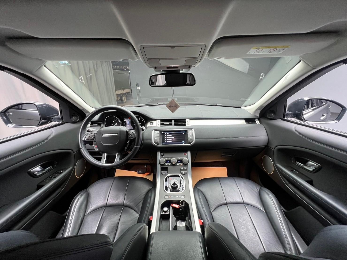 🔥2018式 荒原路華 Land Rover Range Rover Evoque 5D TD4 SE 柴油 四驅 🔥(133)【 阿龍中古車 0968-691-205】元禾國際 新北最大車庫 實車實價 認證車  第3張相片