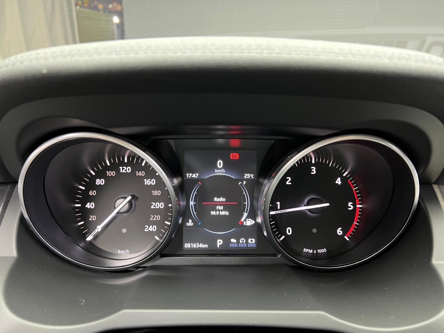 🔥2018式 荒原路華 Land Rover Range Rover Evoque 5D TD4 SE 柴油 四驅 🔥(133)【 阿龍中古車 0968-691-205】元禾國際 新北最大車庫 實車實價 認證車  第9張相片