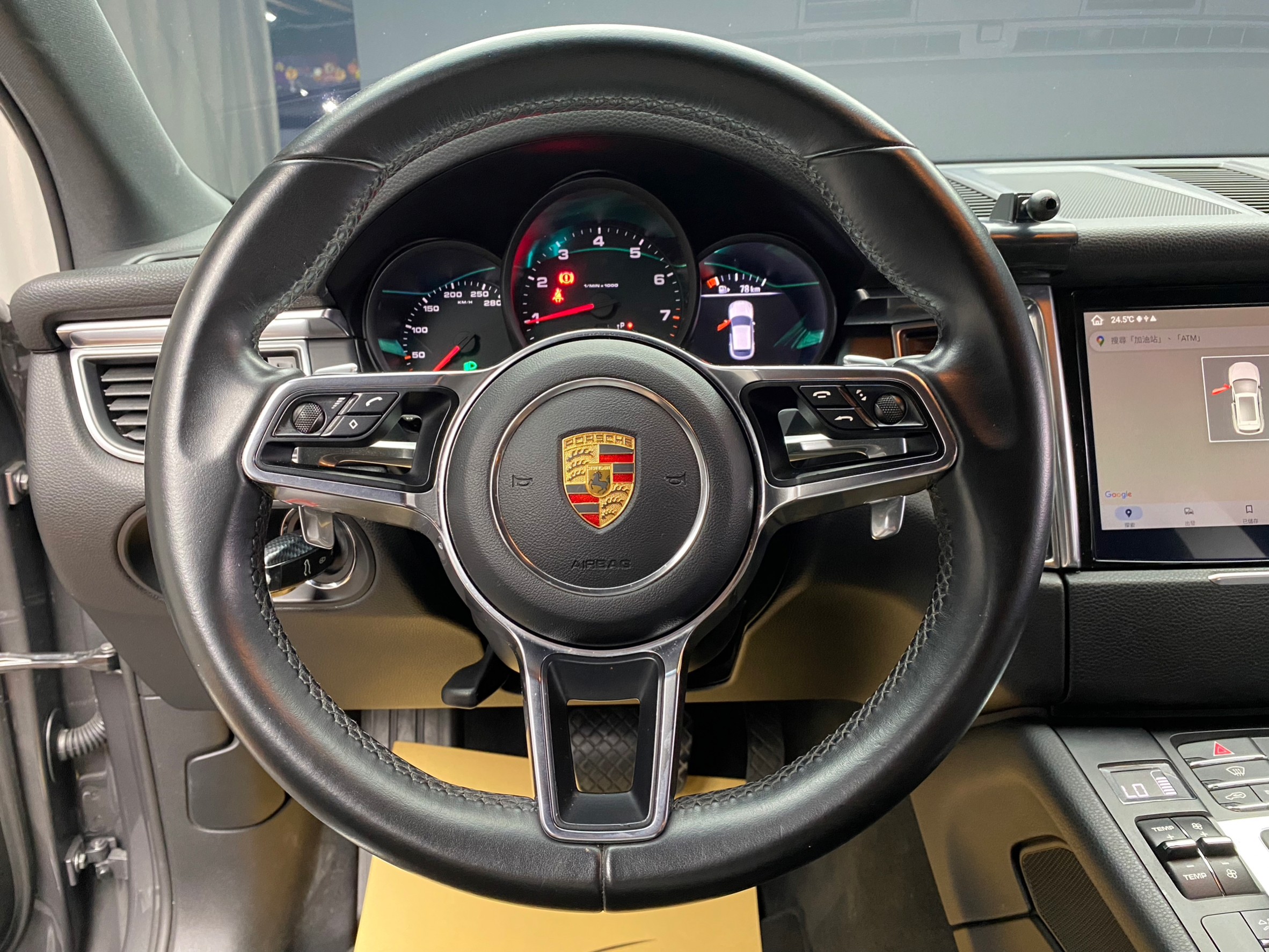🔥2015 保時捷 馬肯 Porsche Macan 2.0 四輪驅動 安卓機 🔥(246)【 阿龍中古車 0968-691-205】元禾國際 新北最大車庫 實車實價 認證中古車  第4張相片