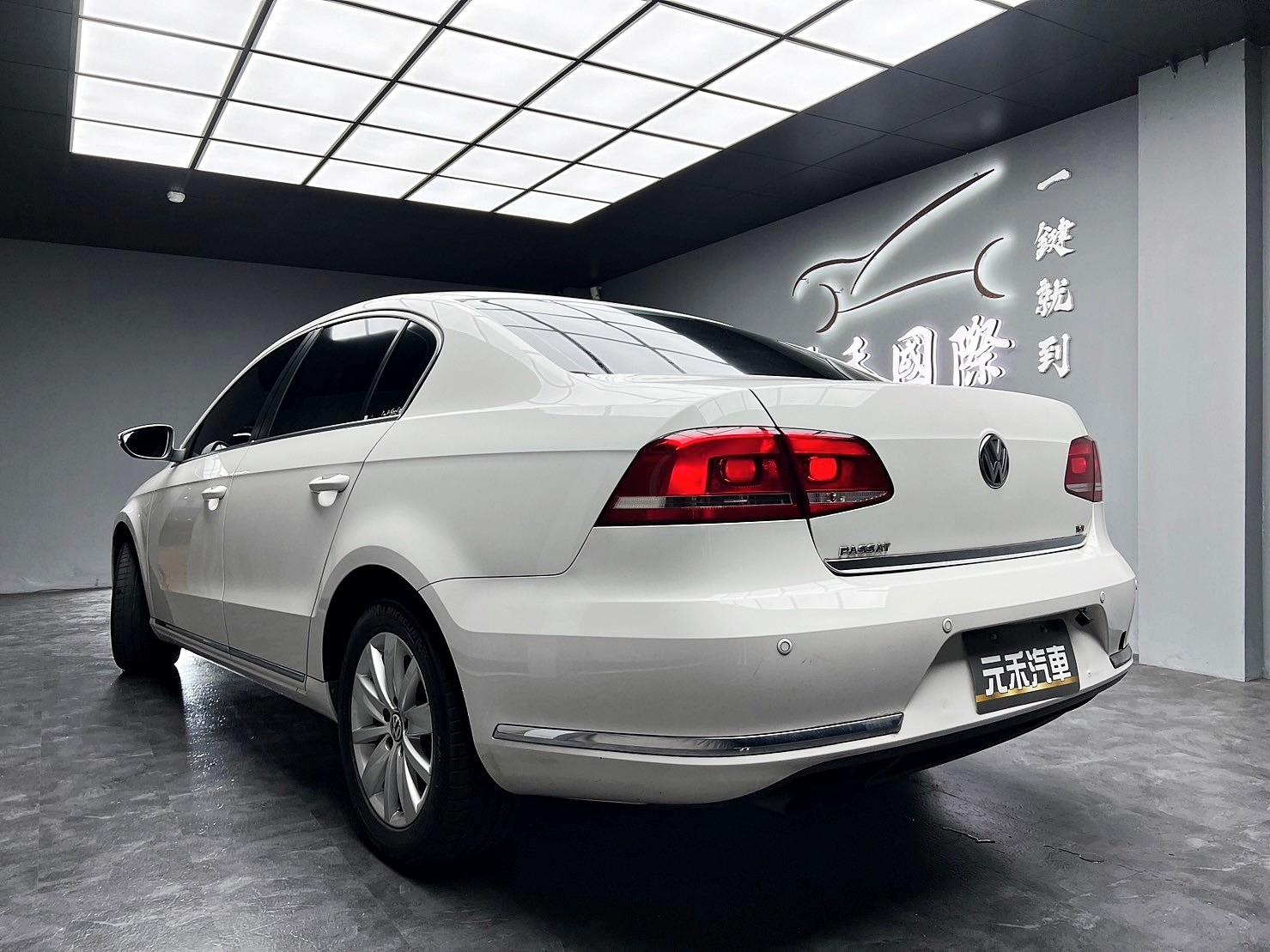 2011 帕薩特 VW Passat 第七代改款 便宜 代步車 ❗️(028)【 阿龍中古車 0968-691-205】元禾國際 新北最大車庫 實車實價 認證車  第2張相片