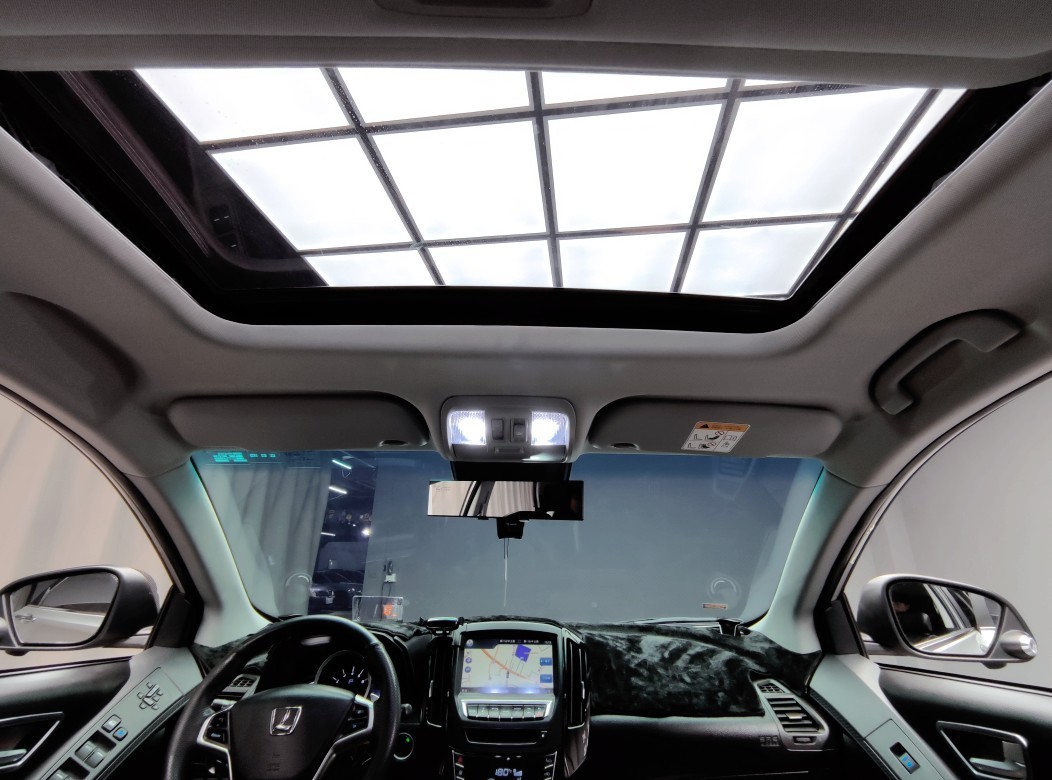 2016 LUXGEN U6 Turbo ECO Hyper 旗艦型 環景 胎壓顯示 納智捷 ❗️(103)【 阿龍中古車 0968-691-205】元禾國際 新北最大車庫 實車實價 認證車  第8張相片