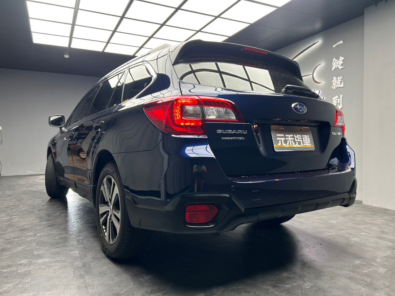 2018 Subaru Outback 2.5 i-S 四驅 盲點 電尾門 車側影像 ❗️(130)【 阿龍中古車 0968-691-205】元禾國際 新北最大車庫 實車實價 認證車  第6張相片