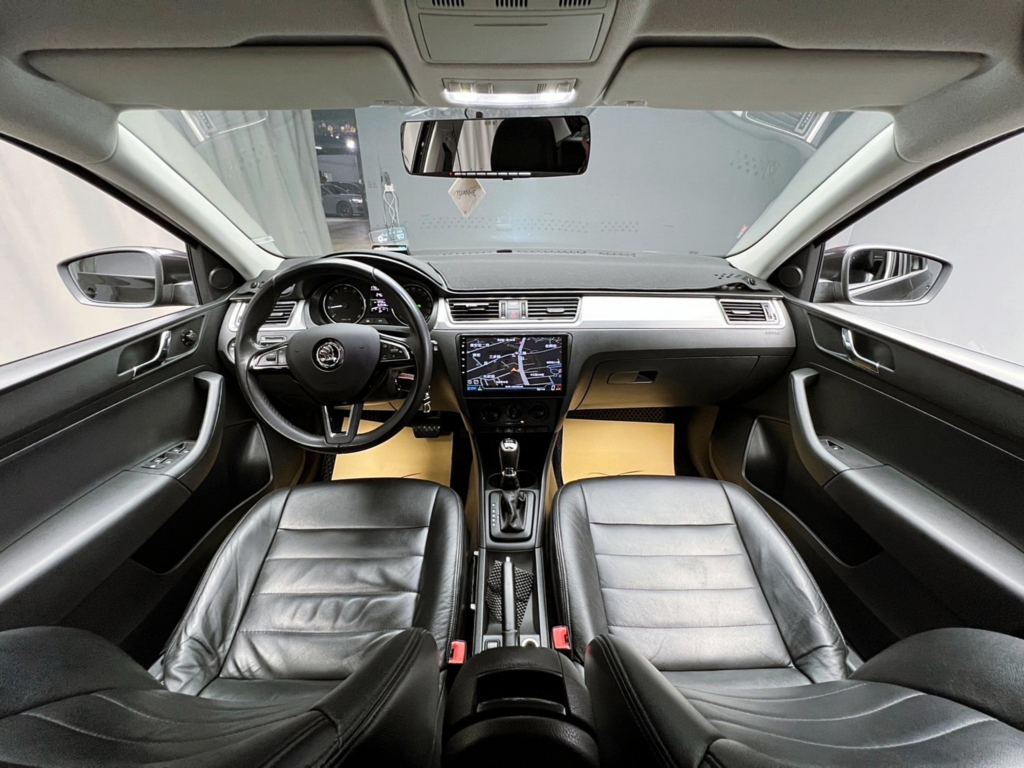2014式 Rapid 安卓機 僅18萬 高CP值 代步車 真的太便宜❗️(103)【 阿龍中古車 0968-691-205】元禾國際 新北最大車庫 實車實價 認證車  第4張相片