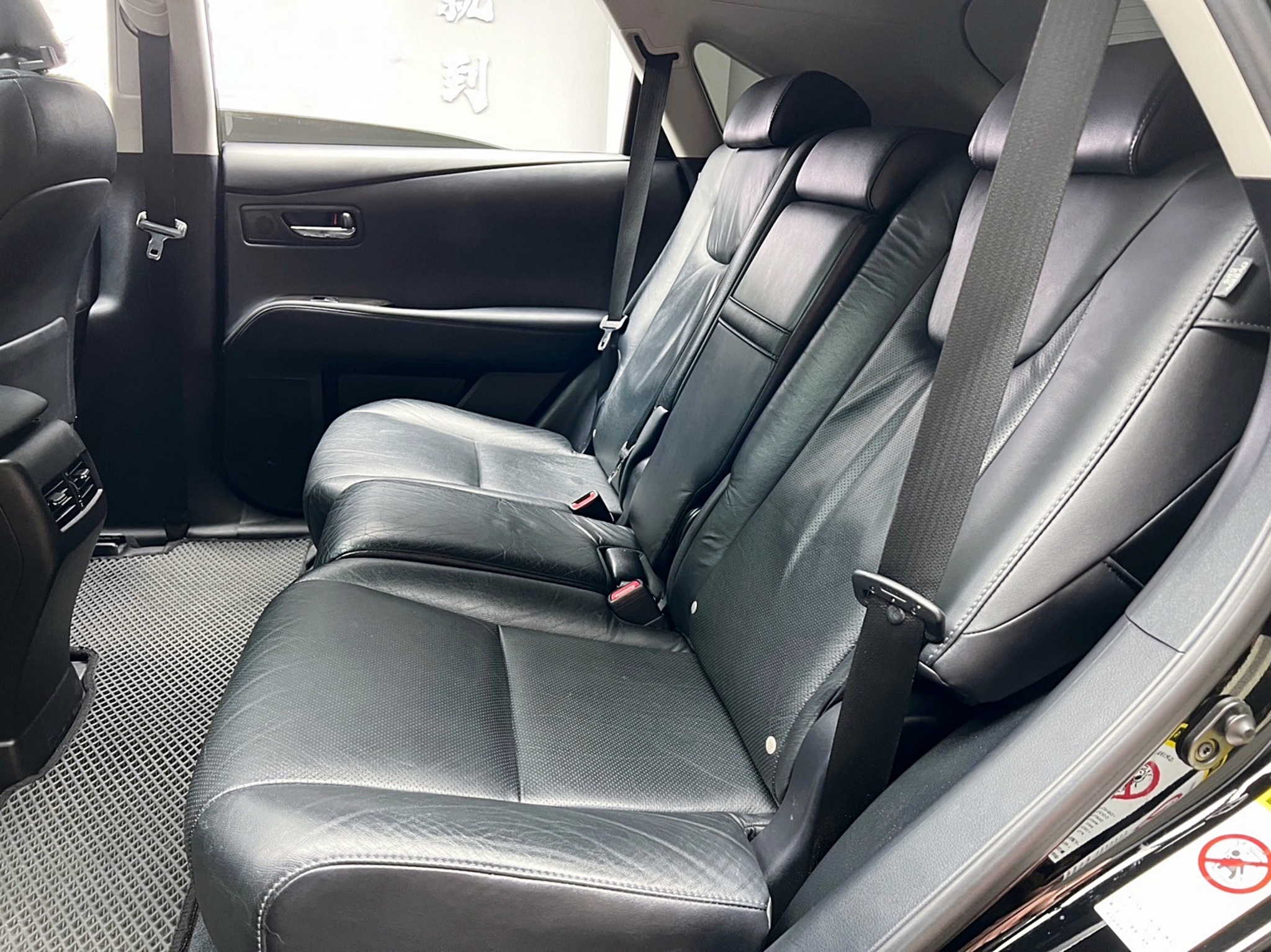 2012 Lexus RX270 天窗 頂級版 電尾門 雙電動椅 ❗️(042)【 阿龍中古車 0968-691-205】元禾國際 新北最大車庫 實車實價 認證車  第2張相片
