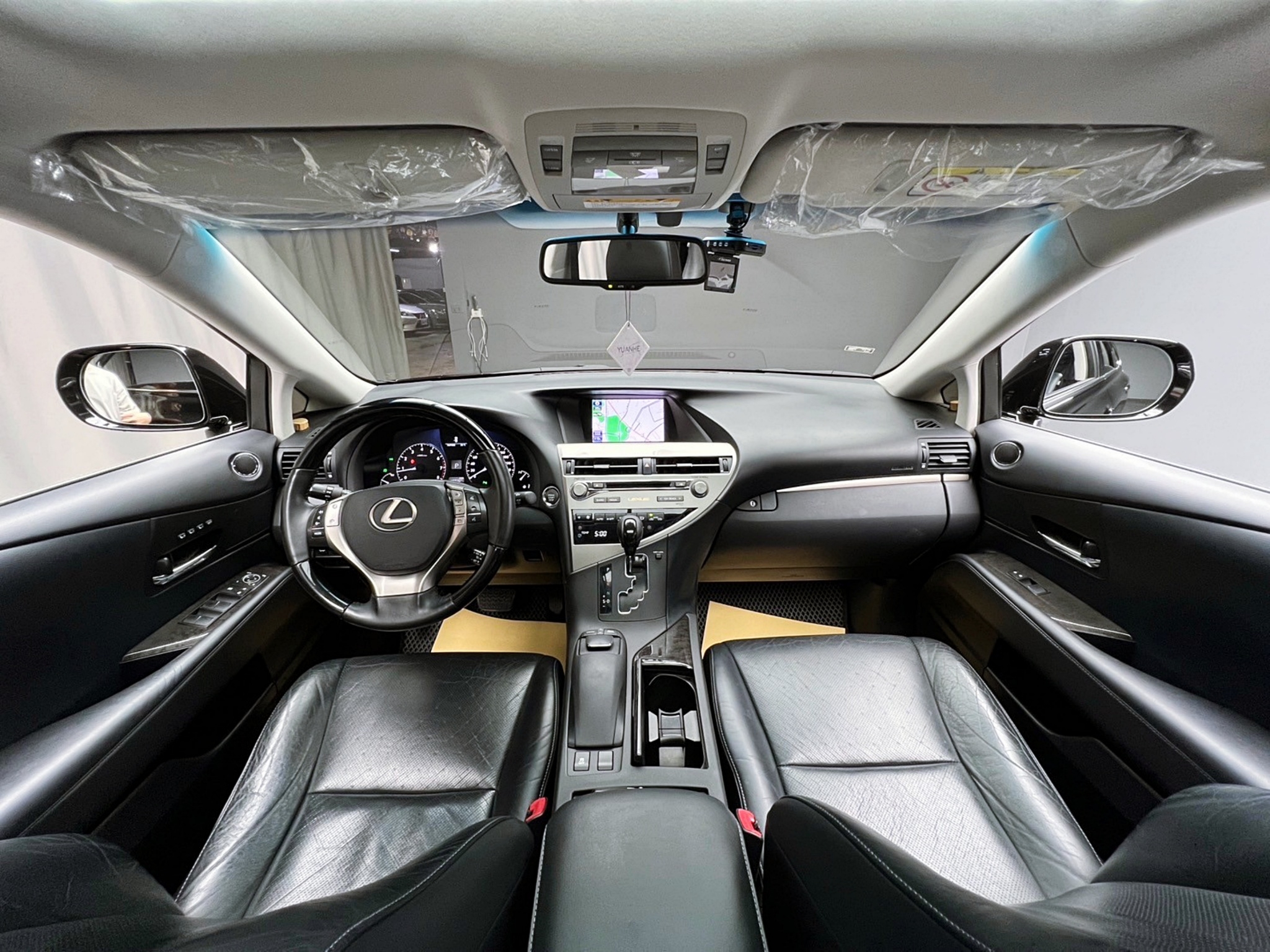 2012 Lexus RX270 天窗 頂級版 電尾門 雙電動椅 ❗️(042)【 阿龍中古車 0968-691-205】元禾國際 新北最大車庫 實車實價 認證車  第3張相片