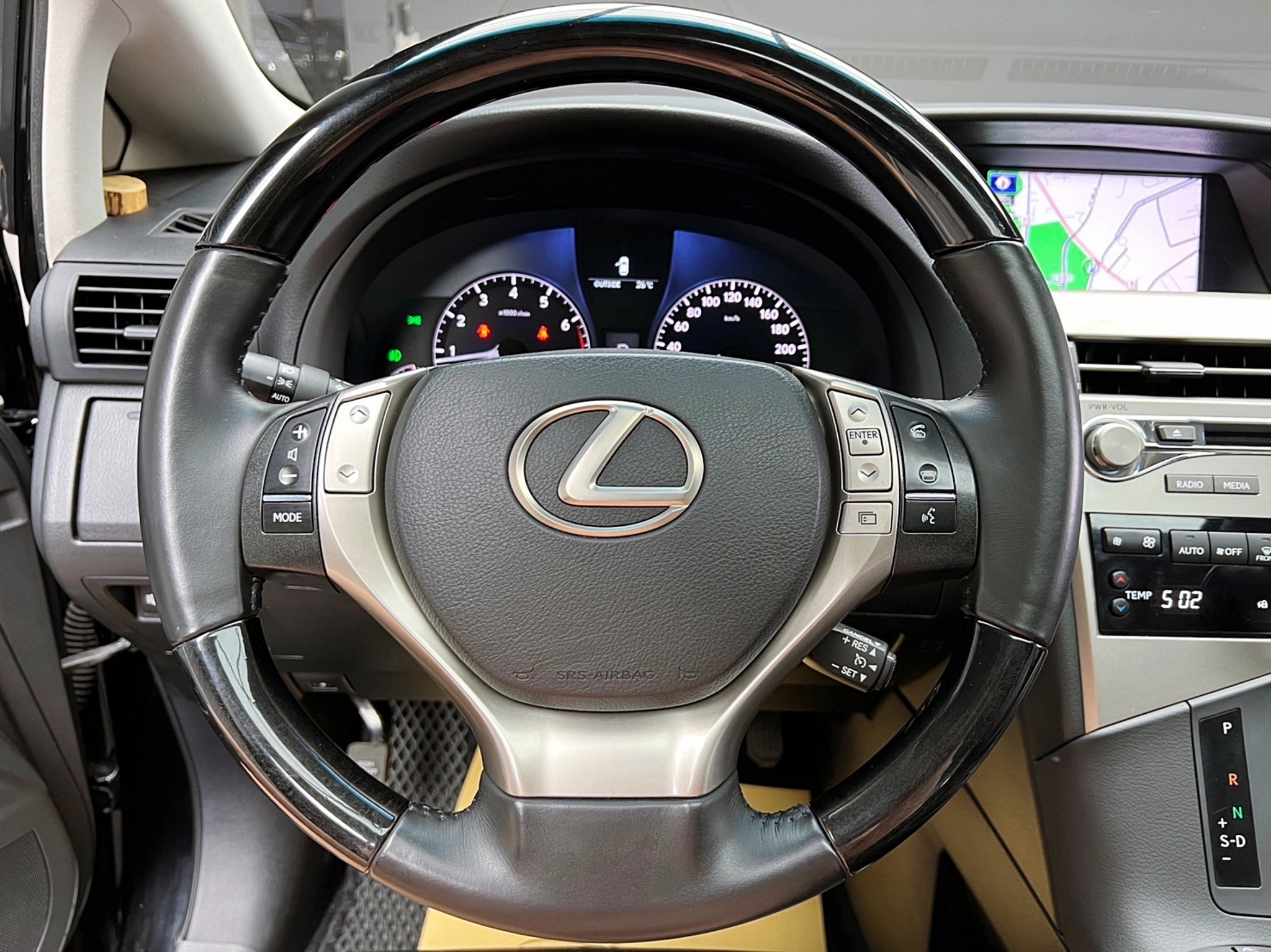 2012 Lexus RX270 天窗 頂級版 電尾門 雙電動椅 ❗️(042)【 阿龍中古車 0968-691-205】元禾國際 新北最大車庫 實車實價 認證車  第5張相片
