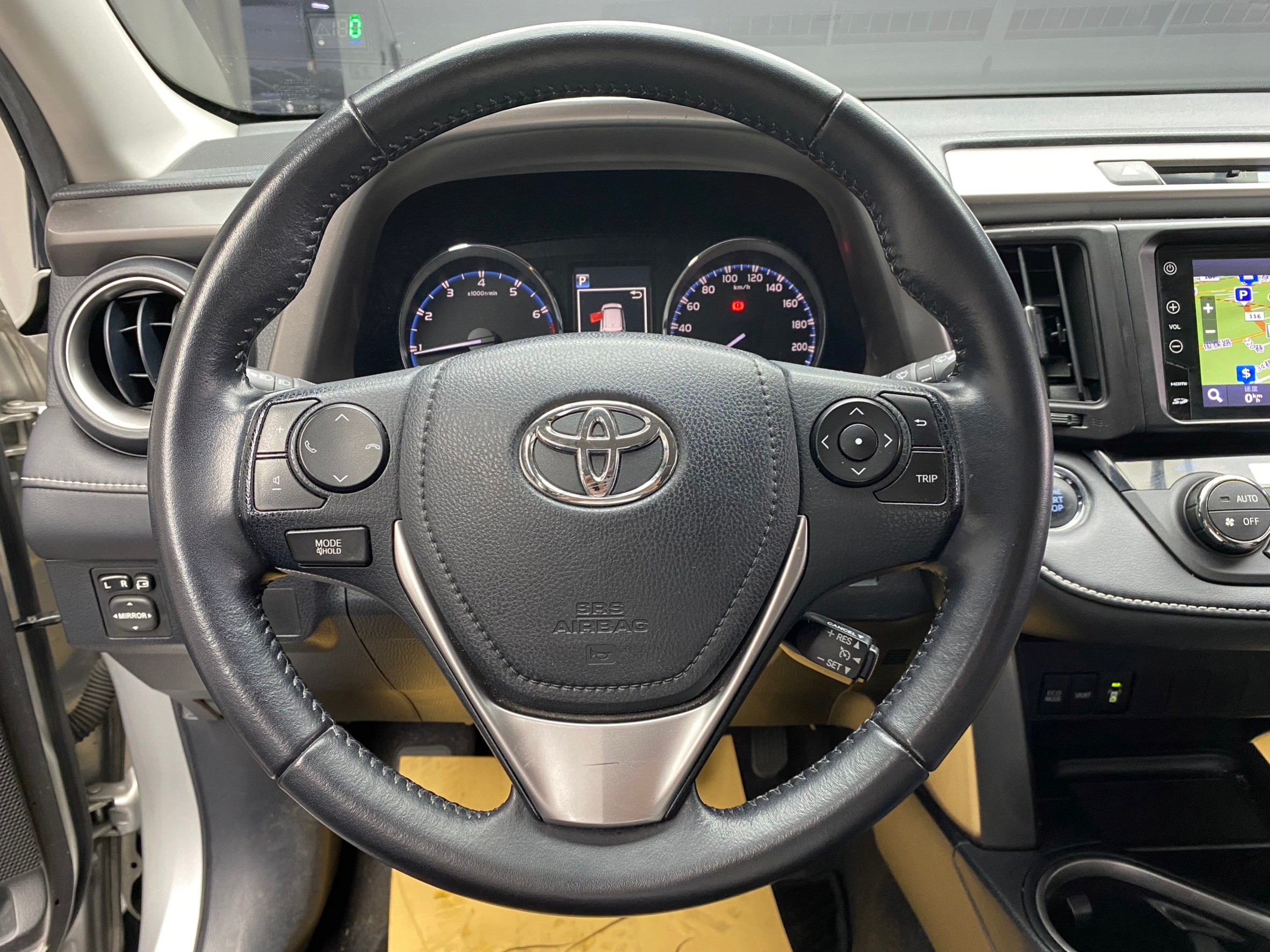 2016式 RAV4 豪華版 小改後LED 電尾門 電動椅 ❗️(193)【 阿龍中古車 0968-691-205】元禾國際 新北最大車庫 實車實價 認證車  第4張相片