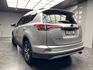 2016式 RAV4 豪華版 小改後LED 電尾門 電動椅 ❗️(193)【 阿龍中古車 0968-691-205】元禾國際 新北最大車庫 實車實價 認證車  第9張縮圖