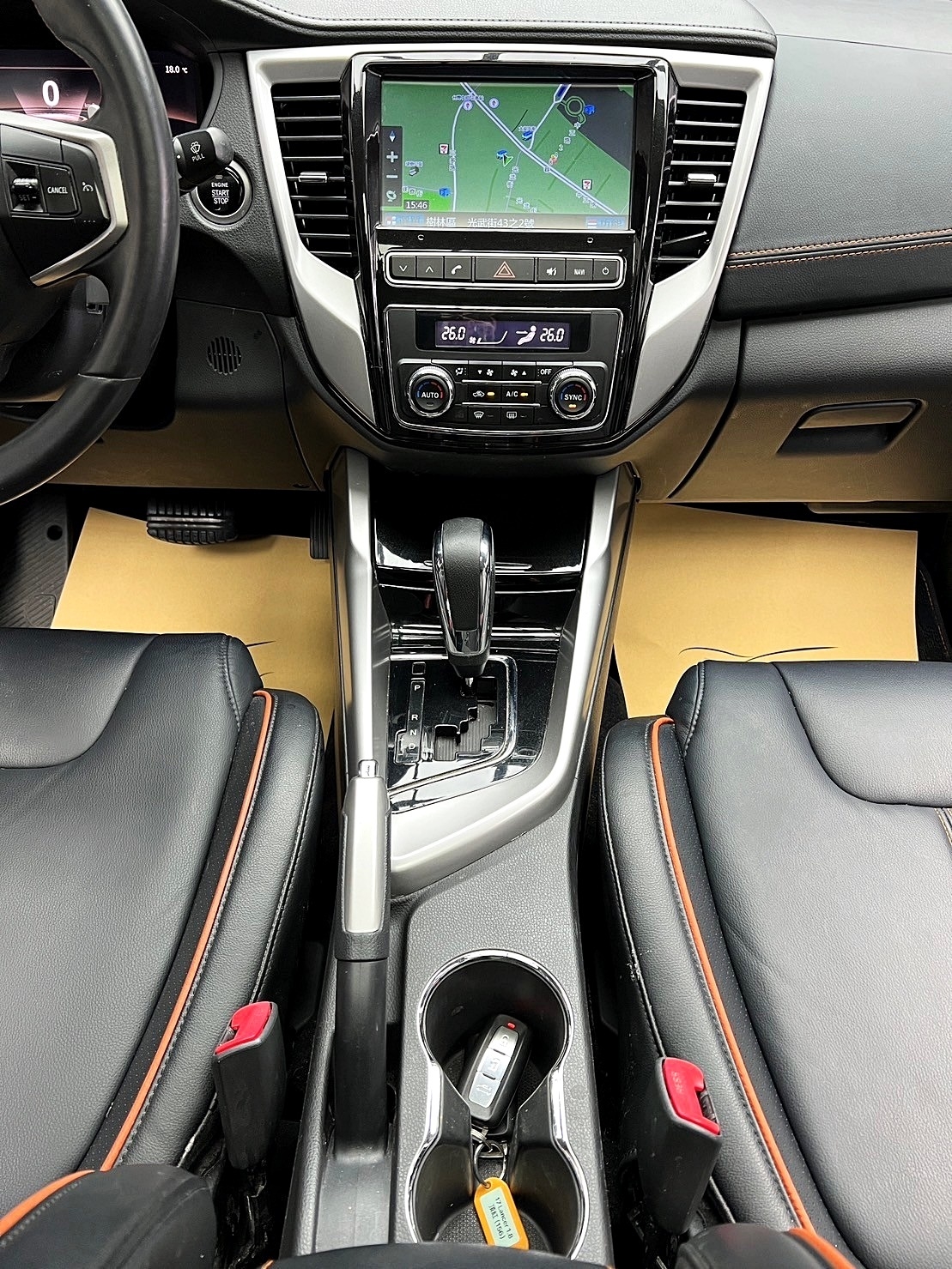 2017 Grand Lancer 天窗 旗艦型 18吋鋁圈 便宜 好開 代步車 ❗️(156)【 阿龍中古車 0968-691-205】元禾國際 新北最大車庫 實車實價 認證車  第5張相片