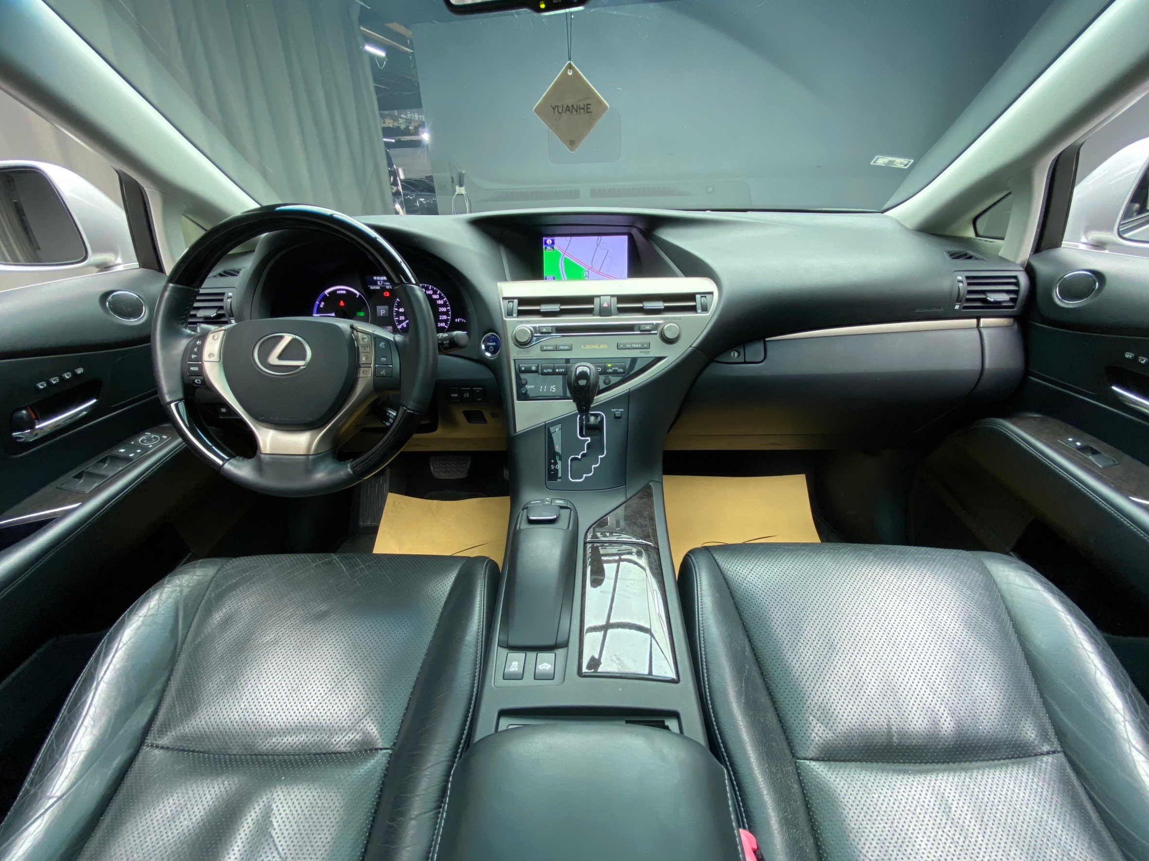 2013式 RX450h 四驅 全景天窗 電尾門 超高CP值 ❗️(243)【 阿龍中古車 0968-691-205】元禾國際 新北最大車庫 實車實價 認證車  第3張相片