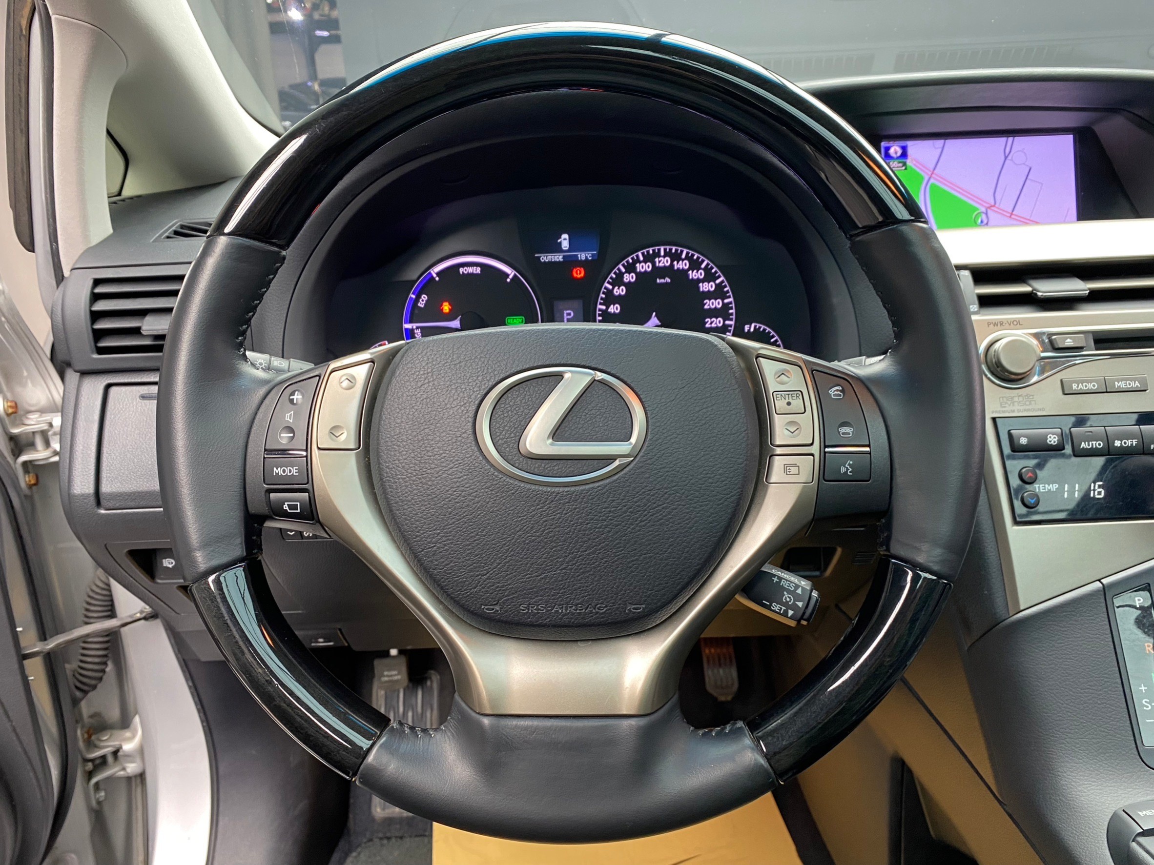2013式 RX450h 四驅 全景天窗 電尾門 超高CP值 ❗️(243)【 阿龍中古車 0968-691-205】元禾國際 新北最大車庫 實車實價 認證車  第4張相片