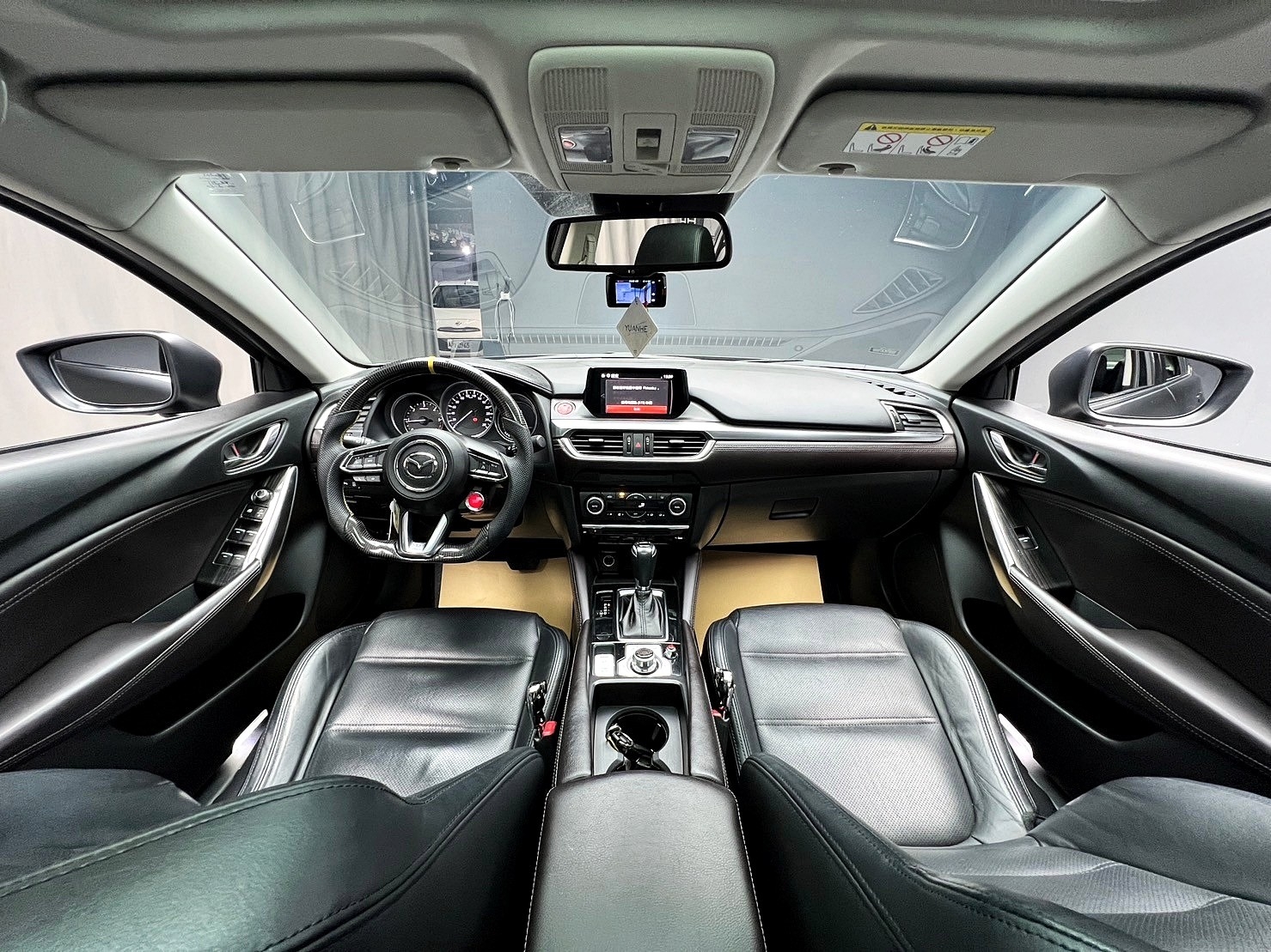 2017 Mazda6 SKYD 頂級型 碳纖維 平把方向盤 Bose 音響 超高CP值❗️(005)【 阿龍中古車 0968-691-205】元禾國際 新北最大車庫 實車實價 認證車  第3張相片