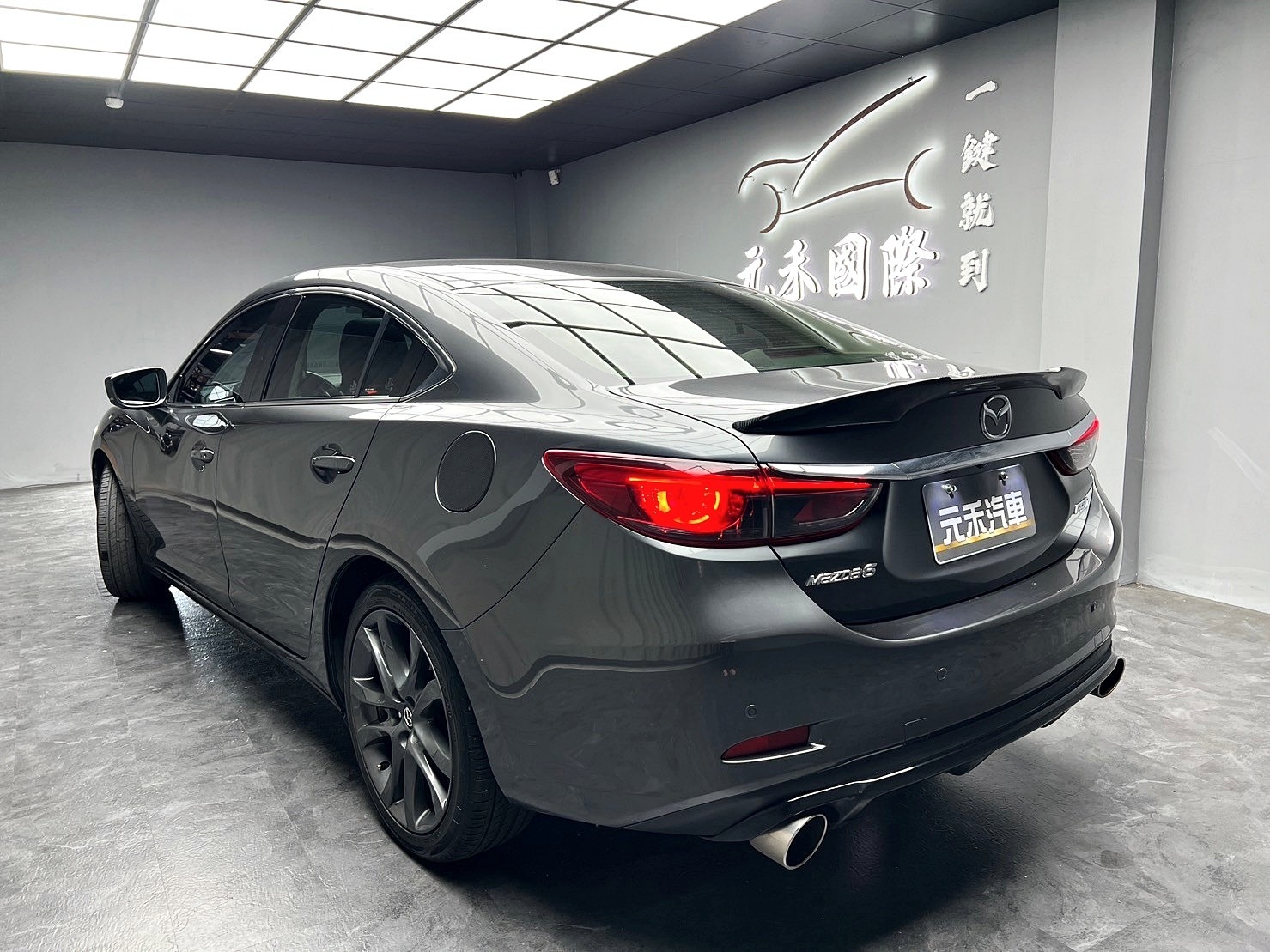 2017 Mazda6 SKYD 頂級型 碳纖維 平把方向盤 Bose 音響 超高CP值❗️(005)【 阿龍中古車 0968-691-205】元禾國際 新北最大車庫 實車實價 認證車  第9張相片