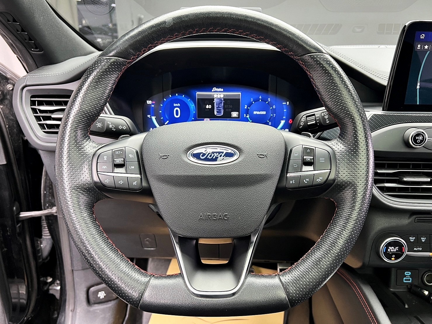 2022式 Kuga AWD ST Line X 全速域ACC B&O音響 ❗️(220)【 阿龍中古車 0968-691-205】元禾國際 新北最大車庫 實車實價 認證車  第5張相片