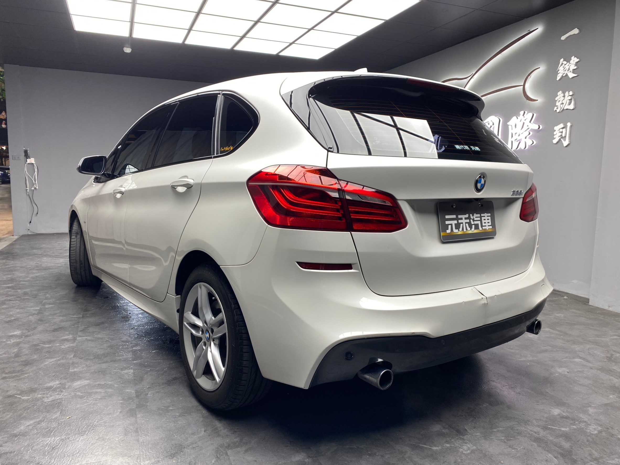 2015 F45 BMW 225i AT Sport M版 外觀套件 ❗️(134)【 阿龍中古車 0968-691-205】元禾國際 新北最大車庫 實車實價 認證車  第9張相片