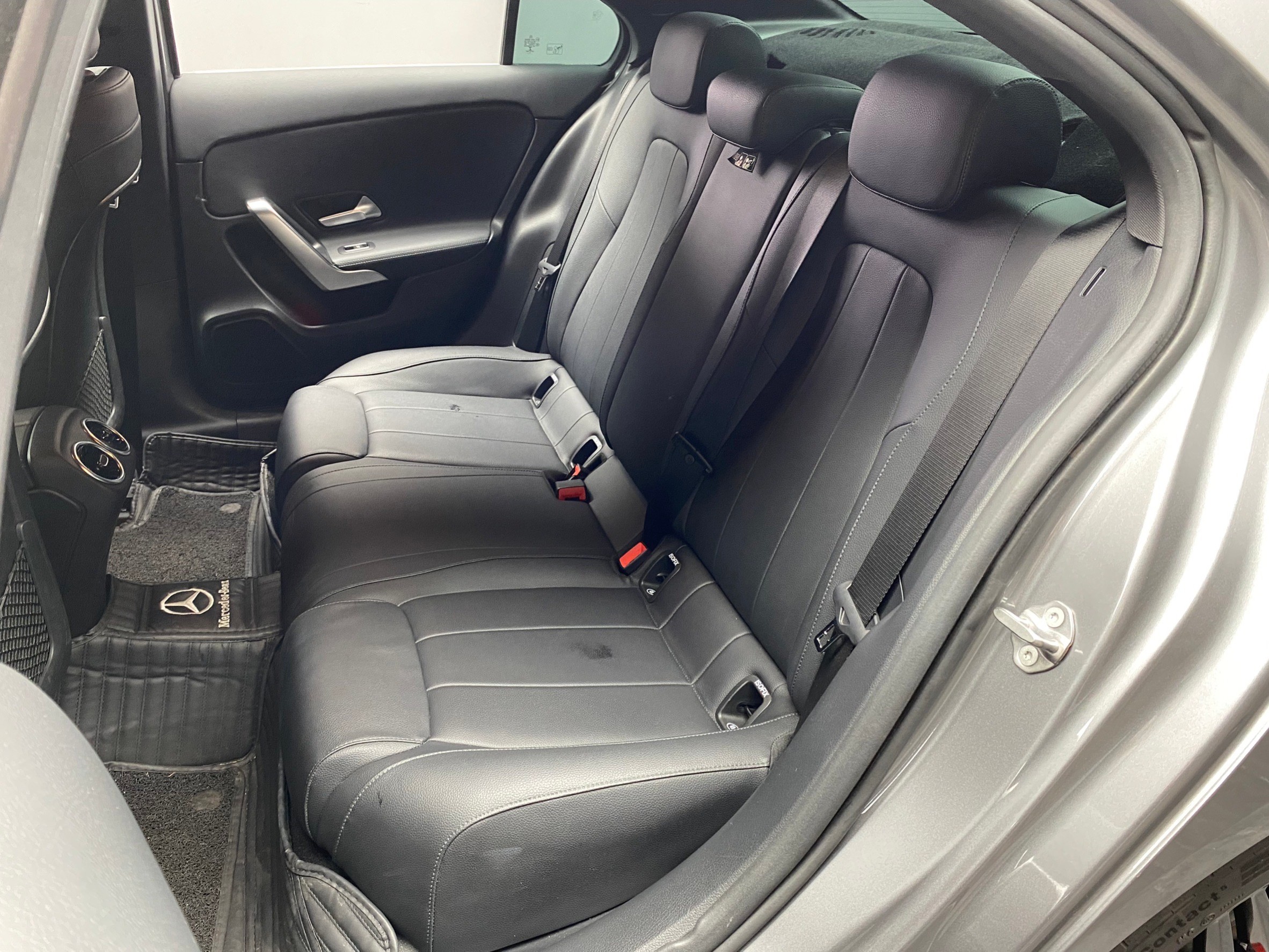 2020 Benz V177 A200 Sedan 雙螢幕數位儀表 環景 閥門排氣管 ❗️(231)【 阿龍中古車 0968-691-205】元禾國際 新北最大車庫 實車實價 認證車  第2張相片