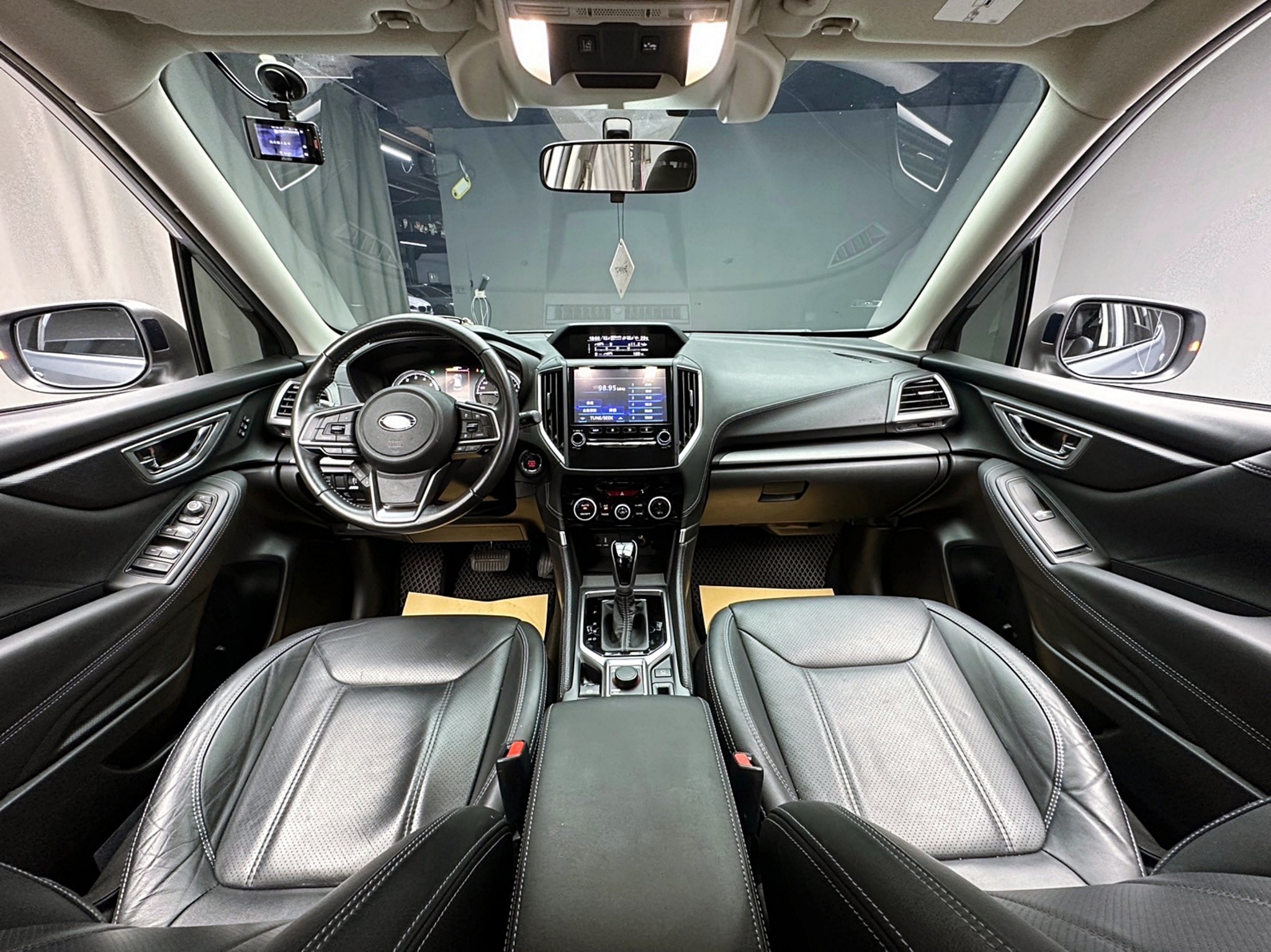 2019 Forester 速霸陸 森林人 i-L EyeSight 四驅 跟車 電動椅 ❗️(098)【 元禾國際 阿龍店長 0968-691-205】元禾國際 新北最大車庫 實車實價 認證車  第6張相片