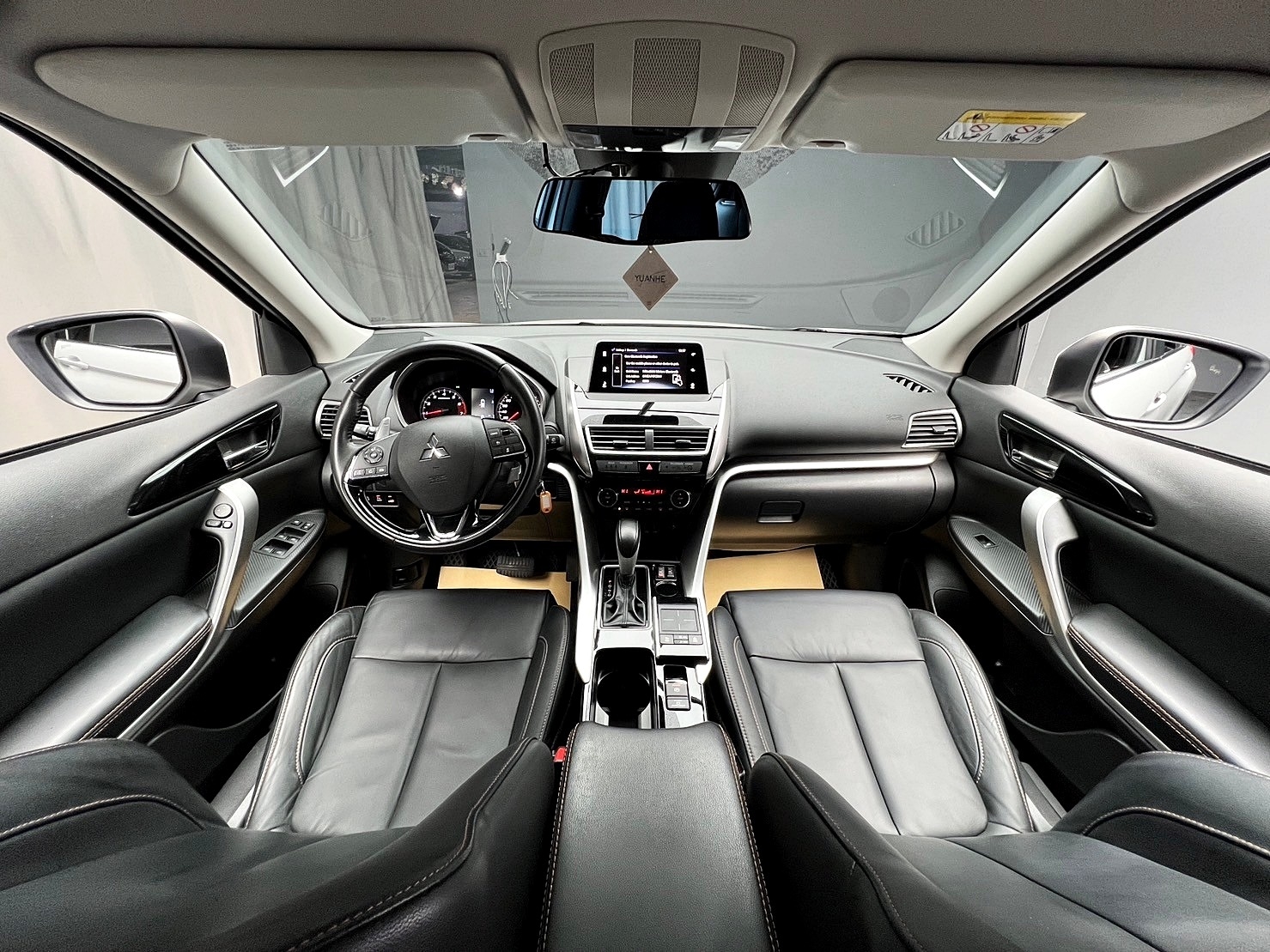 2019 日蝕 Eclipse Cross 跟車/電尾門/高CP值❗️(058)【 元禾國際 阿龍店長 0968-691-205】元禾國際 新北最大車庫 實車實價 認證車  第5張相片