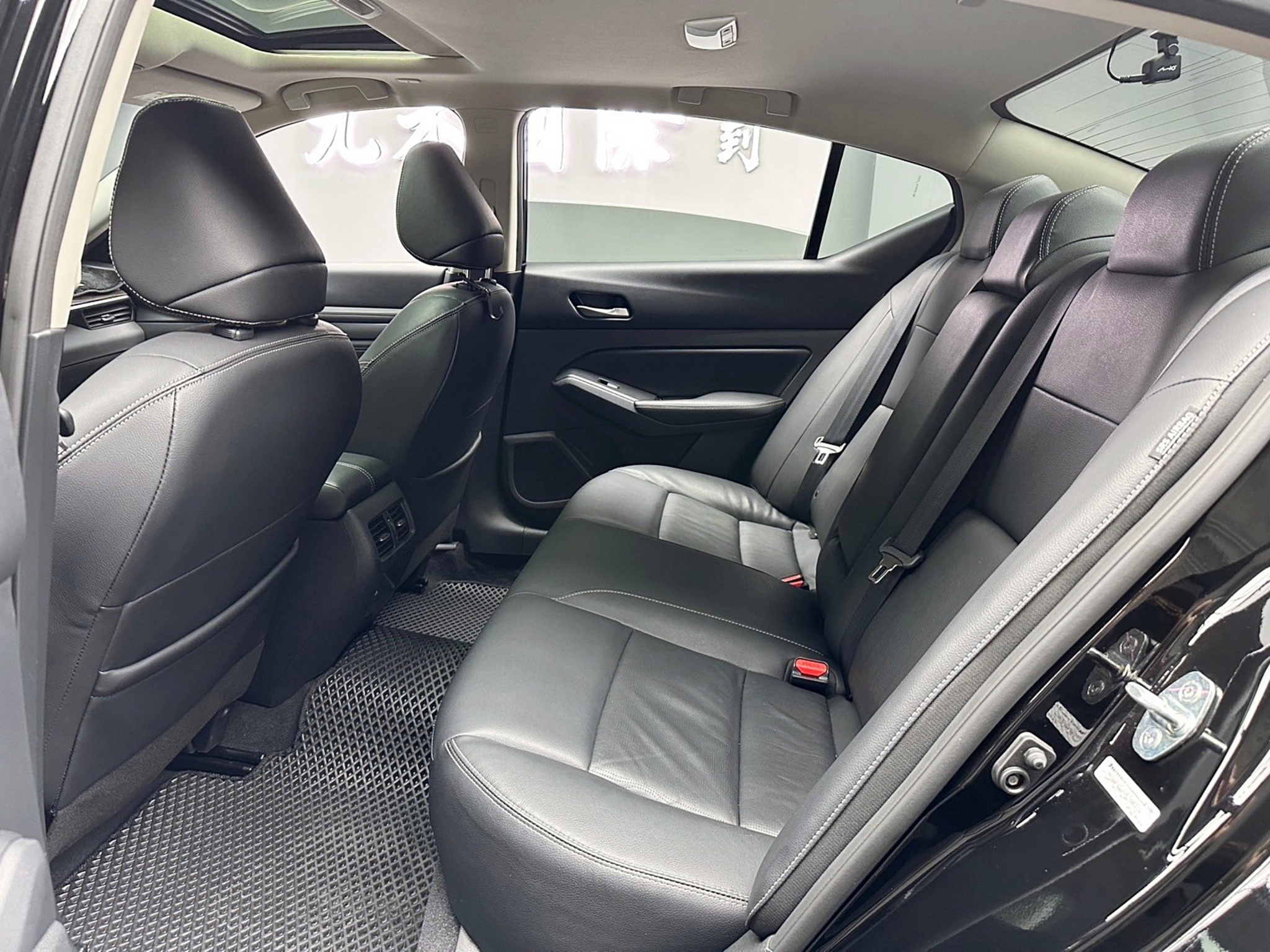 2022 Altima 旗艦版 環景 跟車 BOSE音響 新車保固 ❗️(106)【 元禾國際 阿龍店長 0968-691-205】元禾國際 新北最大車庫 實車實價 認證車  第5張相片