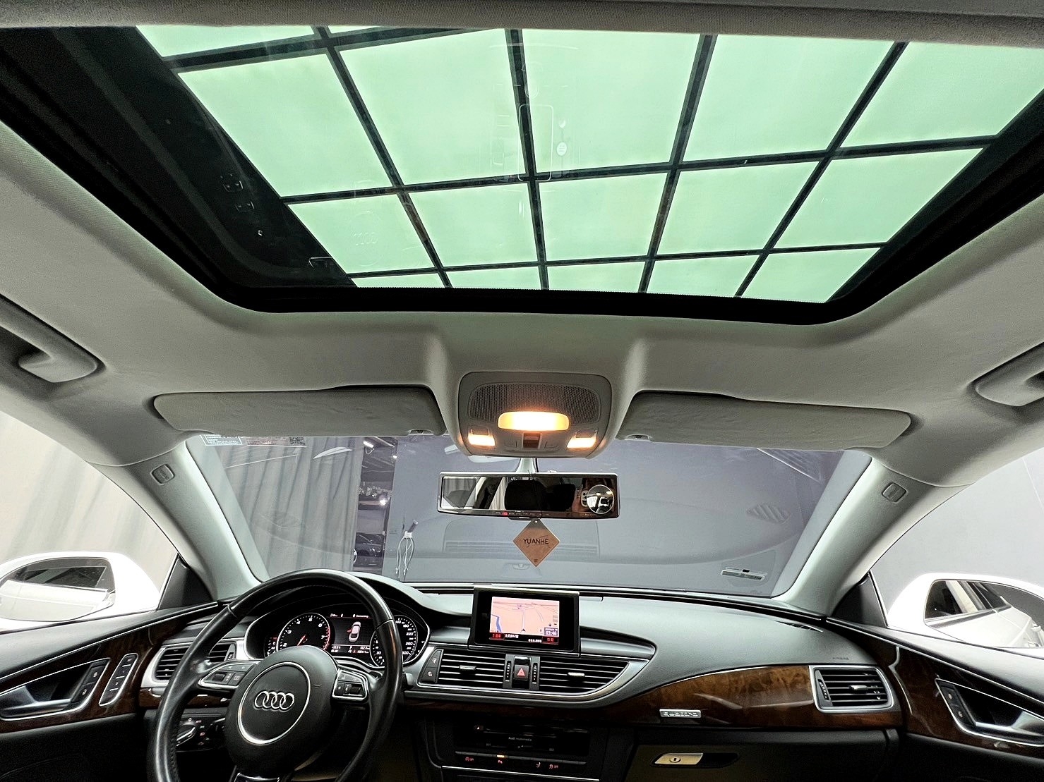 2012 AUDI 奧迪 A7 Sportback 稀有 五門 斜背轎跑 電尾翼 BOSE音響 ❗️(099)【 元禾國際 阿龍店長 0968-691-205】元禾國際 新北最大車庫 實車實價 認證車  第7張相片