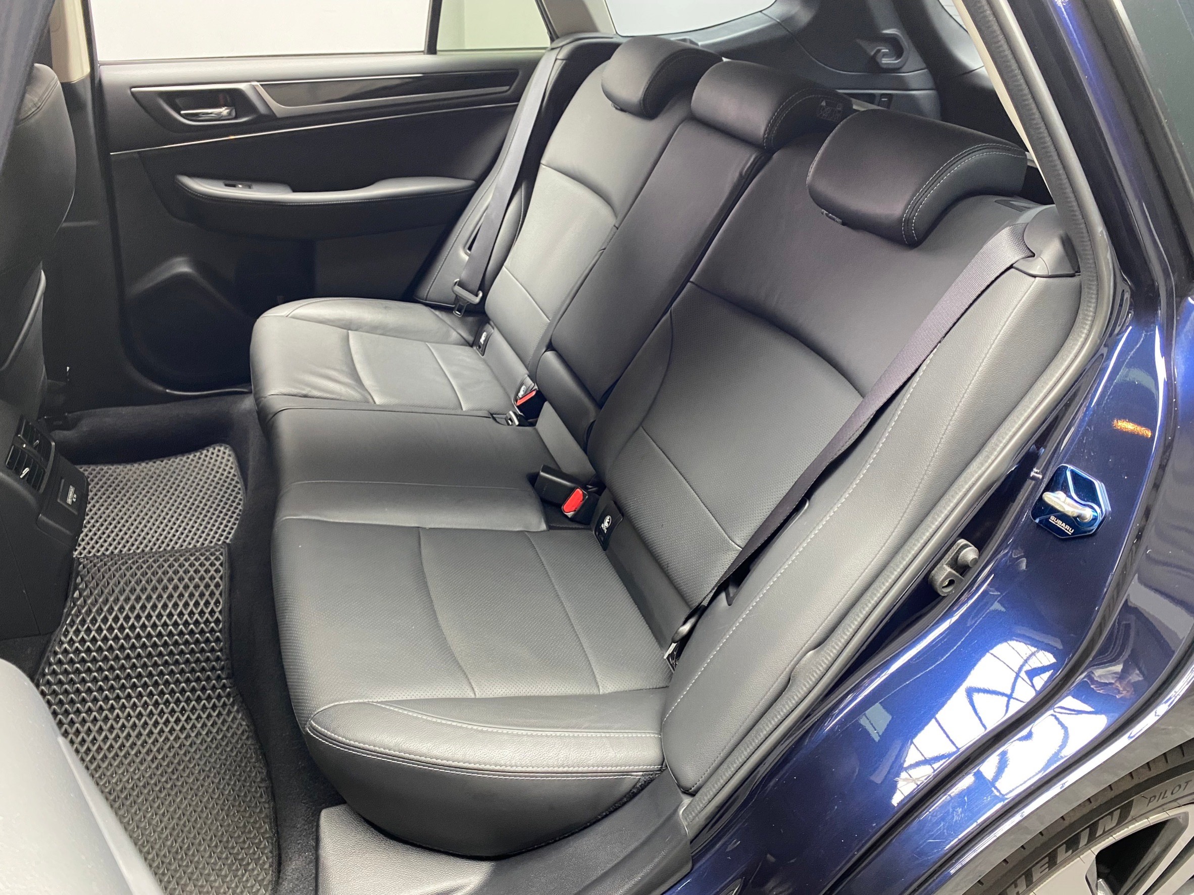 2018 速霸陸 Outback i-S EyeSight 四驅 跟車 電尾門 ❗️(031)【 元禾國際 阿龍店長 0968-691-205】元禾國際 新北最大車庫 實車實價 認證車  第6張相片