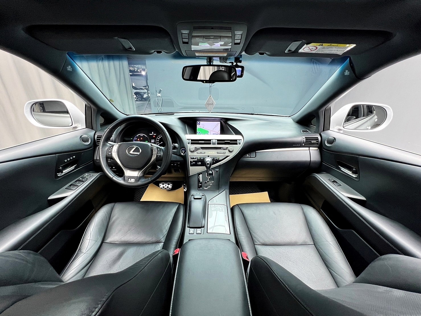 2014 Lexus RX450h F Sport 油電 原廠保養 已更換大電池 ❗️(226)【 元禾國際 阿龍店長 0968-691-205】元禾國際 新北最大車庫 實車實價 認證車  第5張相片