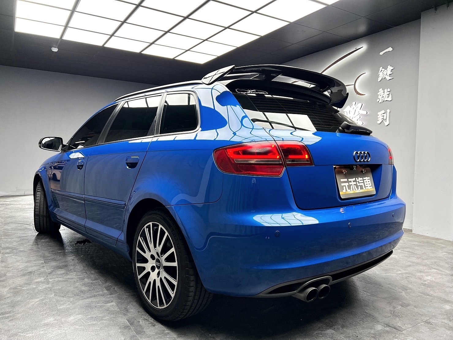2013式 A3 Sportback 全景天窗 升級17吋鋁圈 小尾翼 奧迪 小掀背 ❗️(010)【 元禾國際 阿龍店長 0968-691-205】元禾國際 新北最大車庫 實車實價 認證車  第3張相片