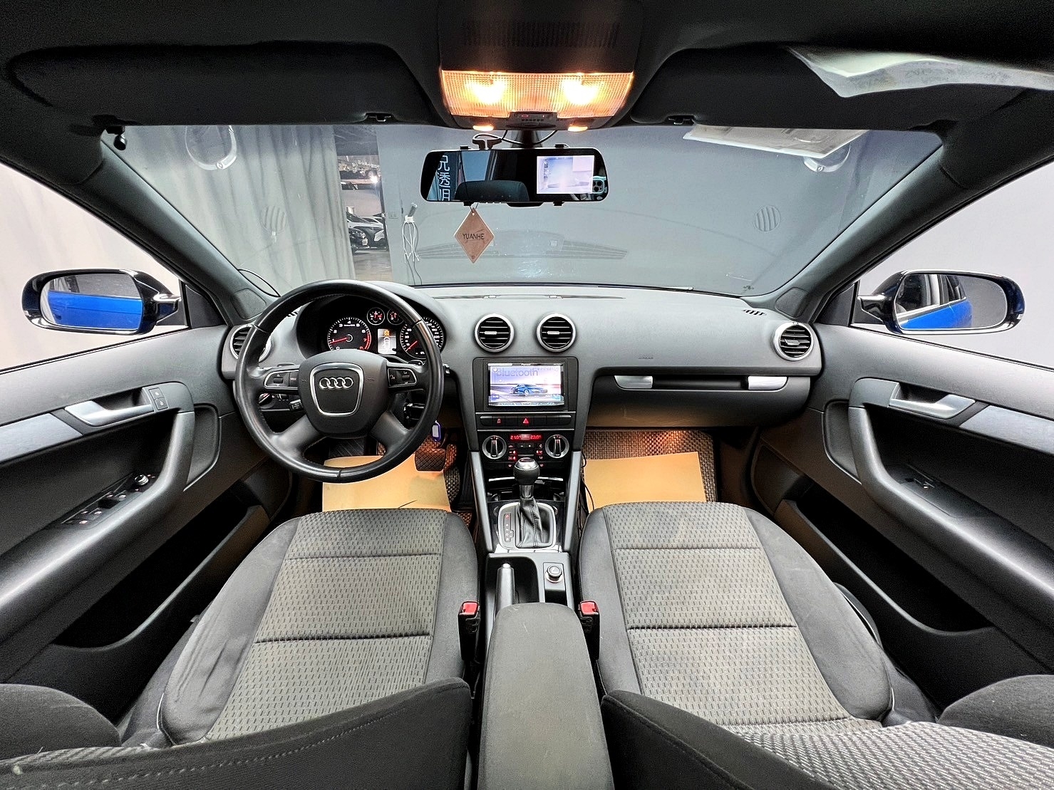2013式 A3 Sportback 全景天窗 升級17吋鋁圈 小尾翼 奧迪 小掀背 ❗️(010)【 元禾國際 阿龍店長 0968-691-205】元禾國際 新北最大車庫 實車實價 認證車  第6張相片