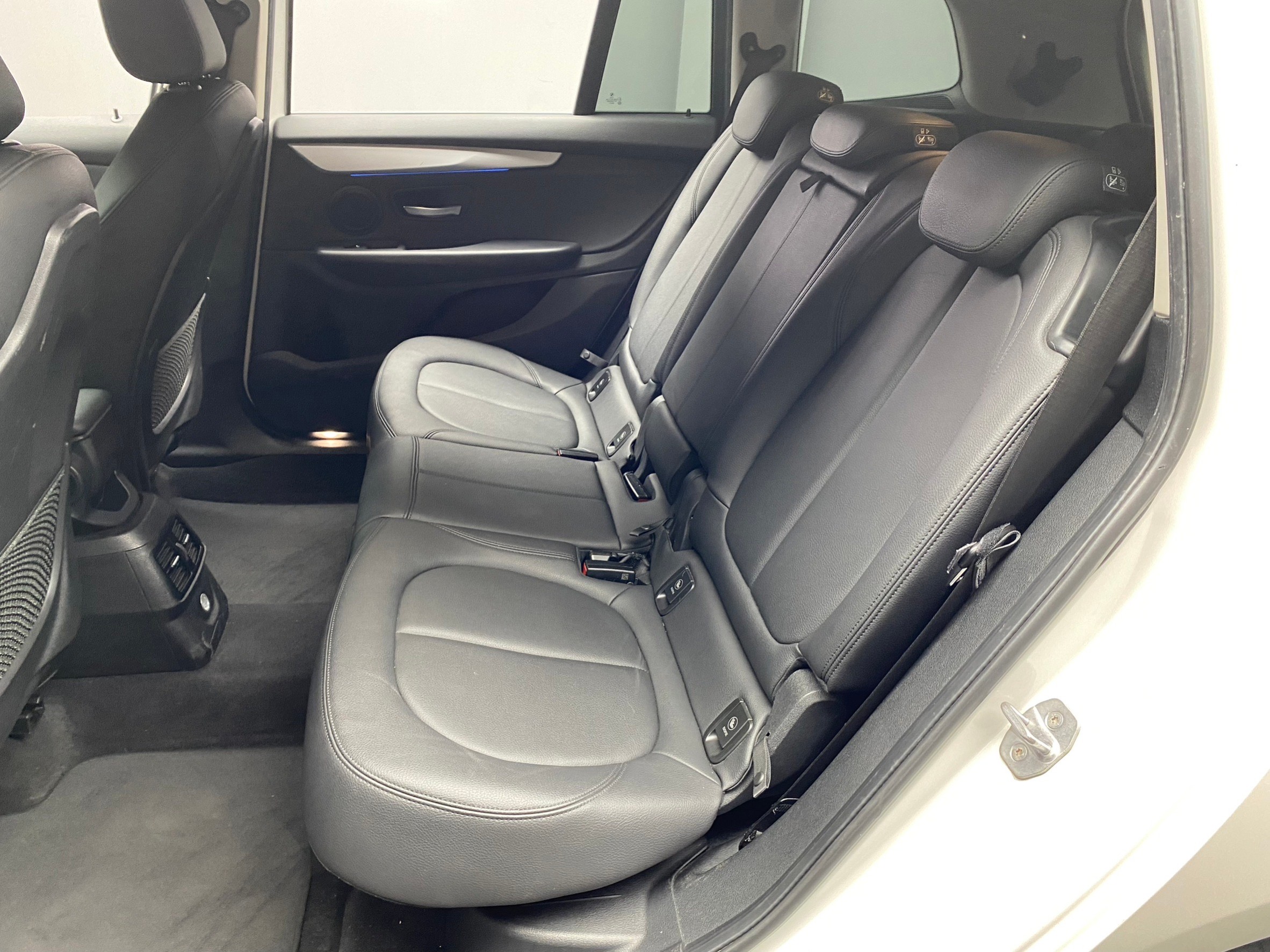 2016 BMW 218i Gran Tourer GT 安卓機 電尾門 進口 七人座 F46 ❗️(110)【 元禾國際 阿龍店長 0968-691-205】元禾國際 新北最大車庫 實車實價 認證車  第4張相片