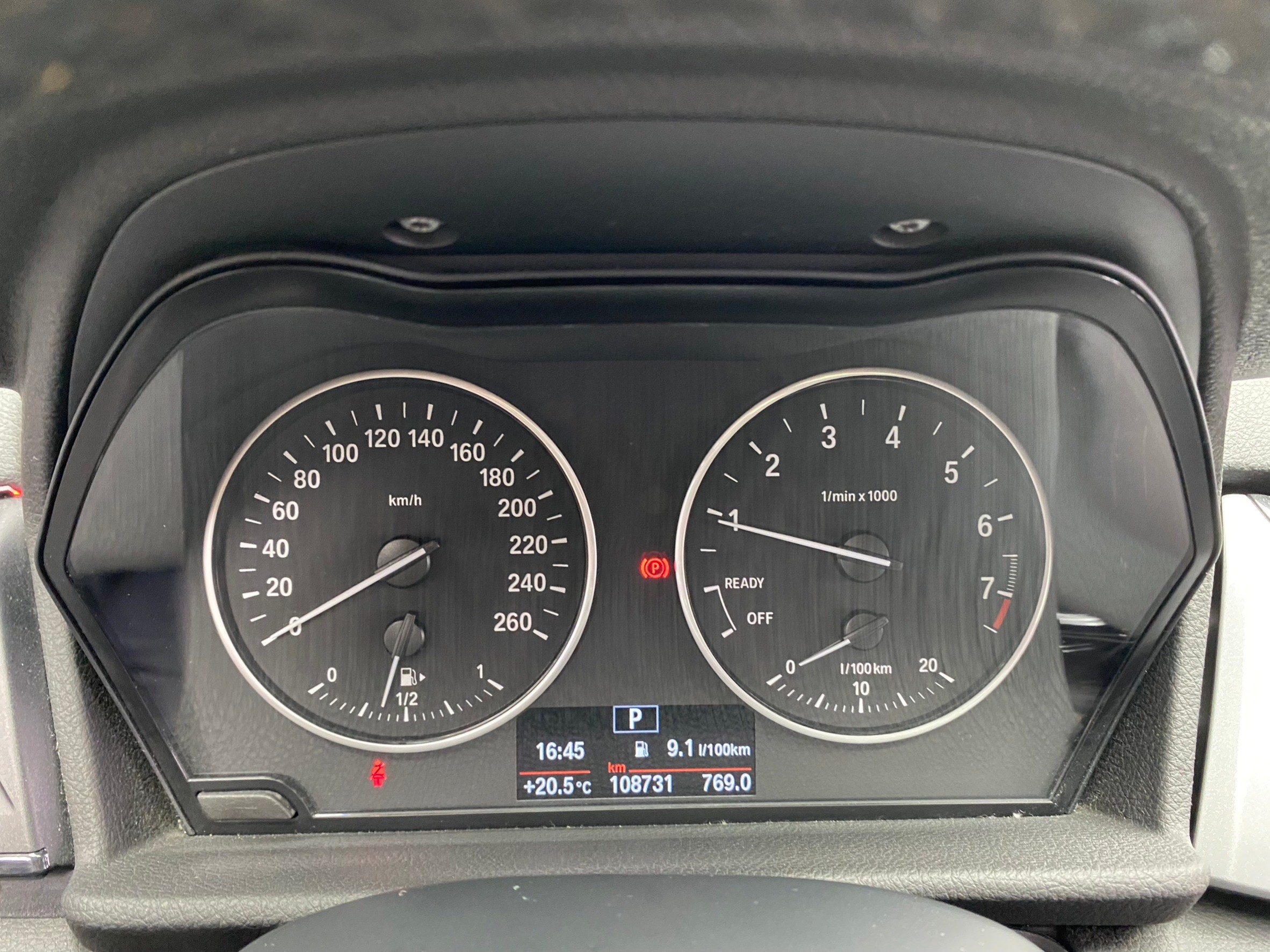 2016 BMW 218i Gran Tourer GT 安卓機 電尾門 進口 七人座 F46 ❗️(110)【 元禾國際 阿龍店長 0968-691-205】元禾國際 新北最大車庫 實車實價 認證車  第8張相片