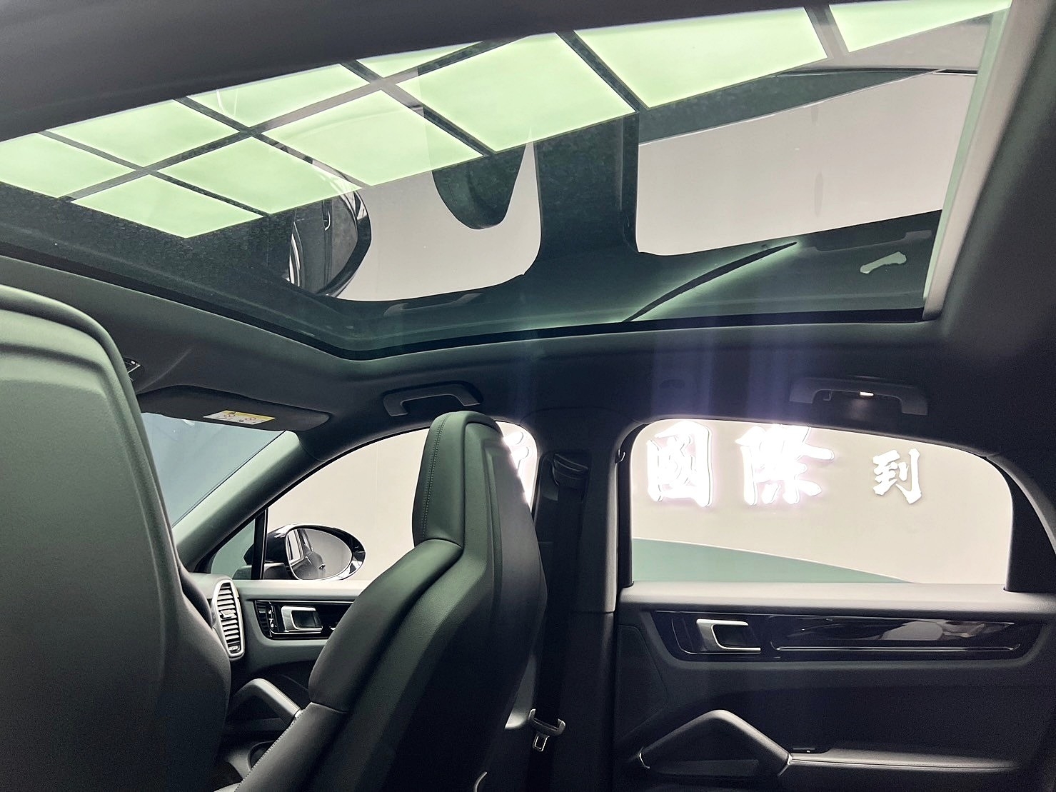2020 PORSCHE 保時捷 凱燕 Cayenne Coupe V6四驅 電尾翼 ❗️(092)【 元禾國際 阿龍店長 0968-691-205】元禾國際 新北最大車庫 實車實價 認證車  第6張相片